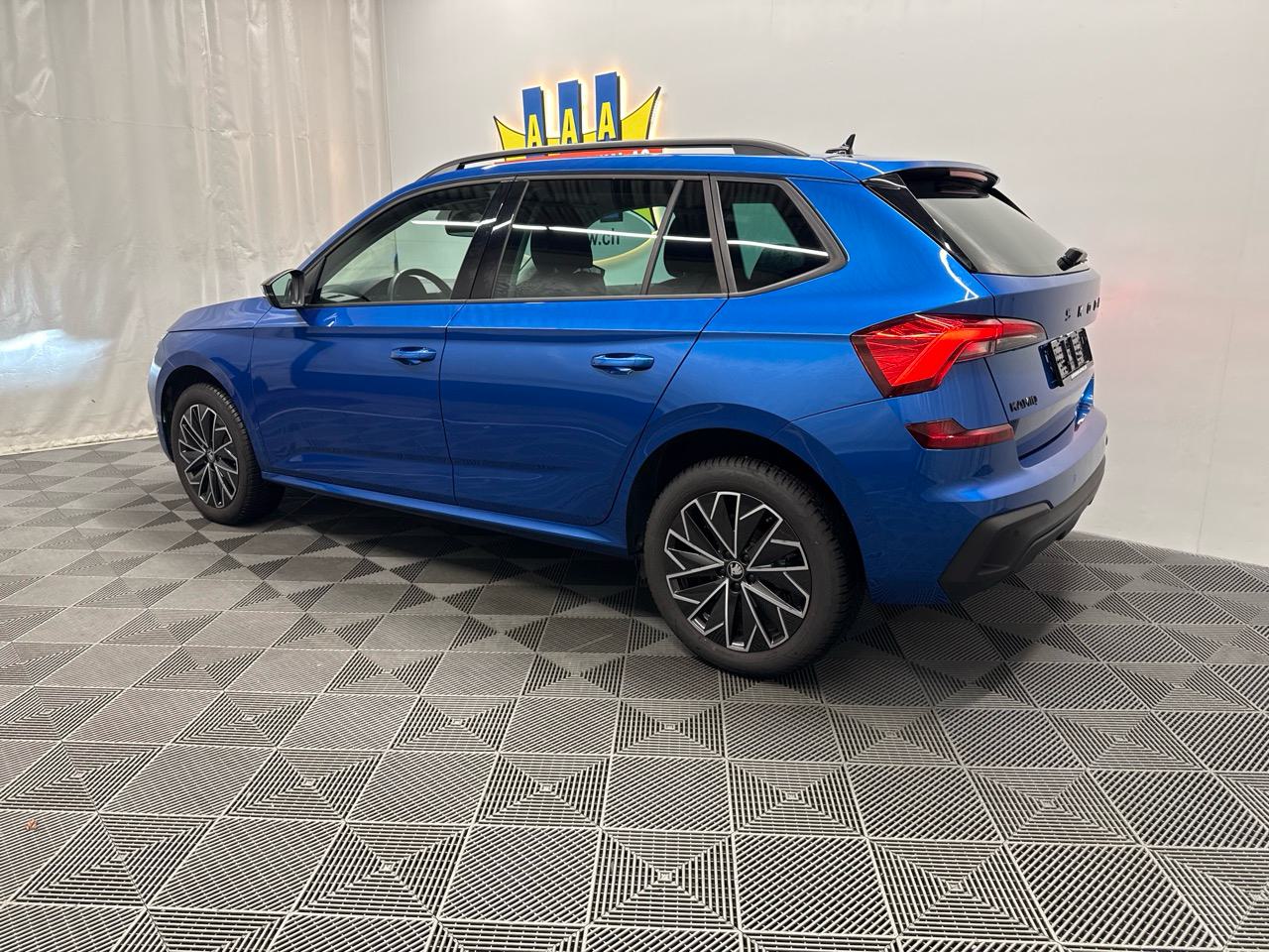 SKODA Kamiq 1.0 TSI Selection Editon Black 115PS-showroom-element-1