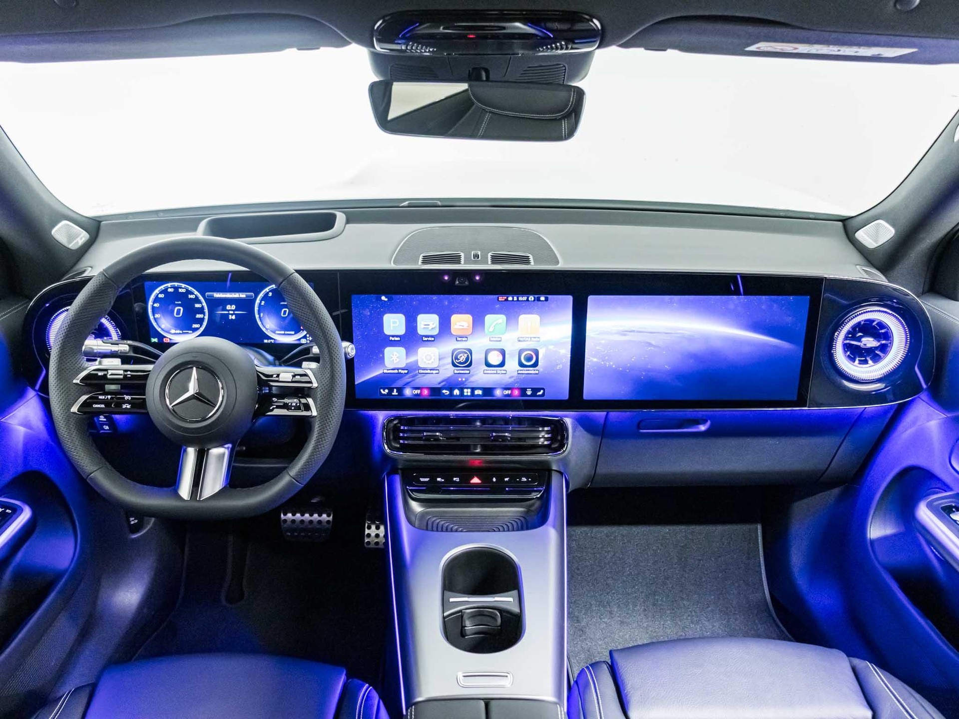 MERCEDES-BENZ GLB 220 4MATIC-image-11