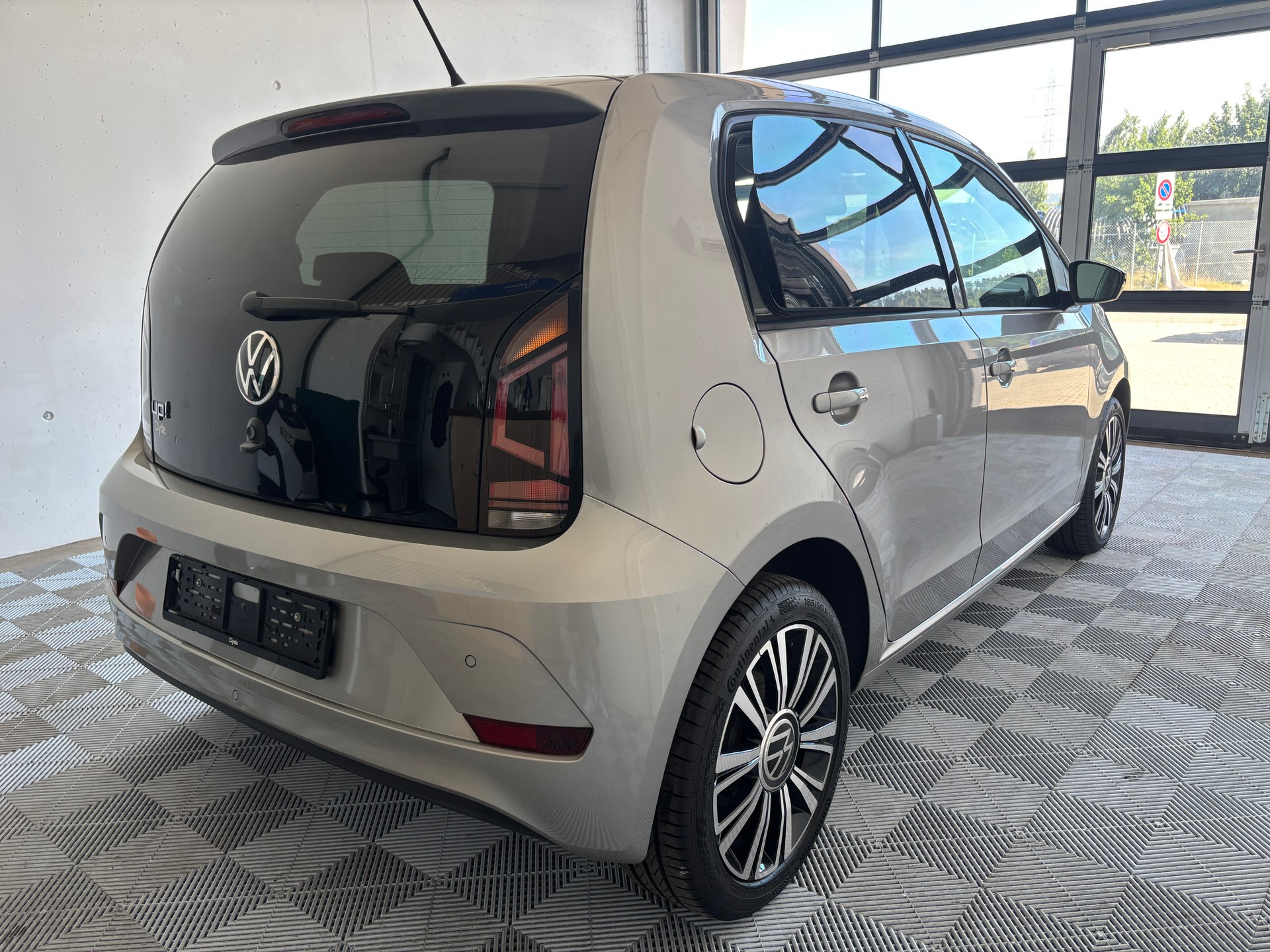 VW Up 1.0 MPI move up-image-5