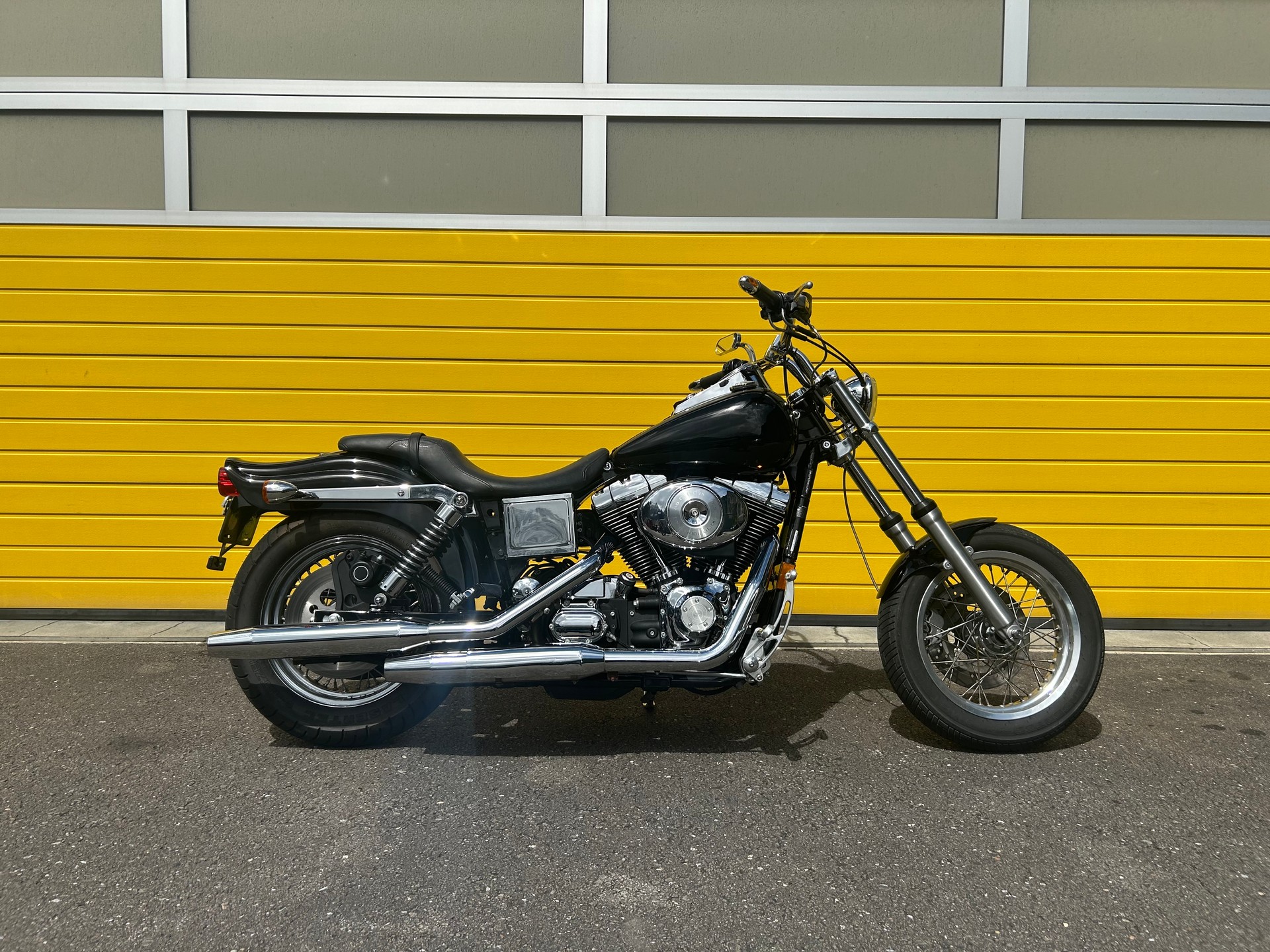 HARLEY-DAVIDSON FXDWG Dyna Wide Glide