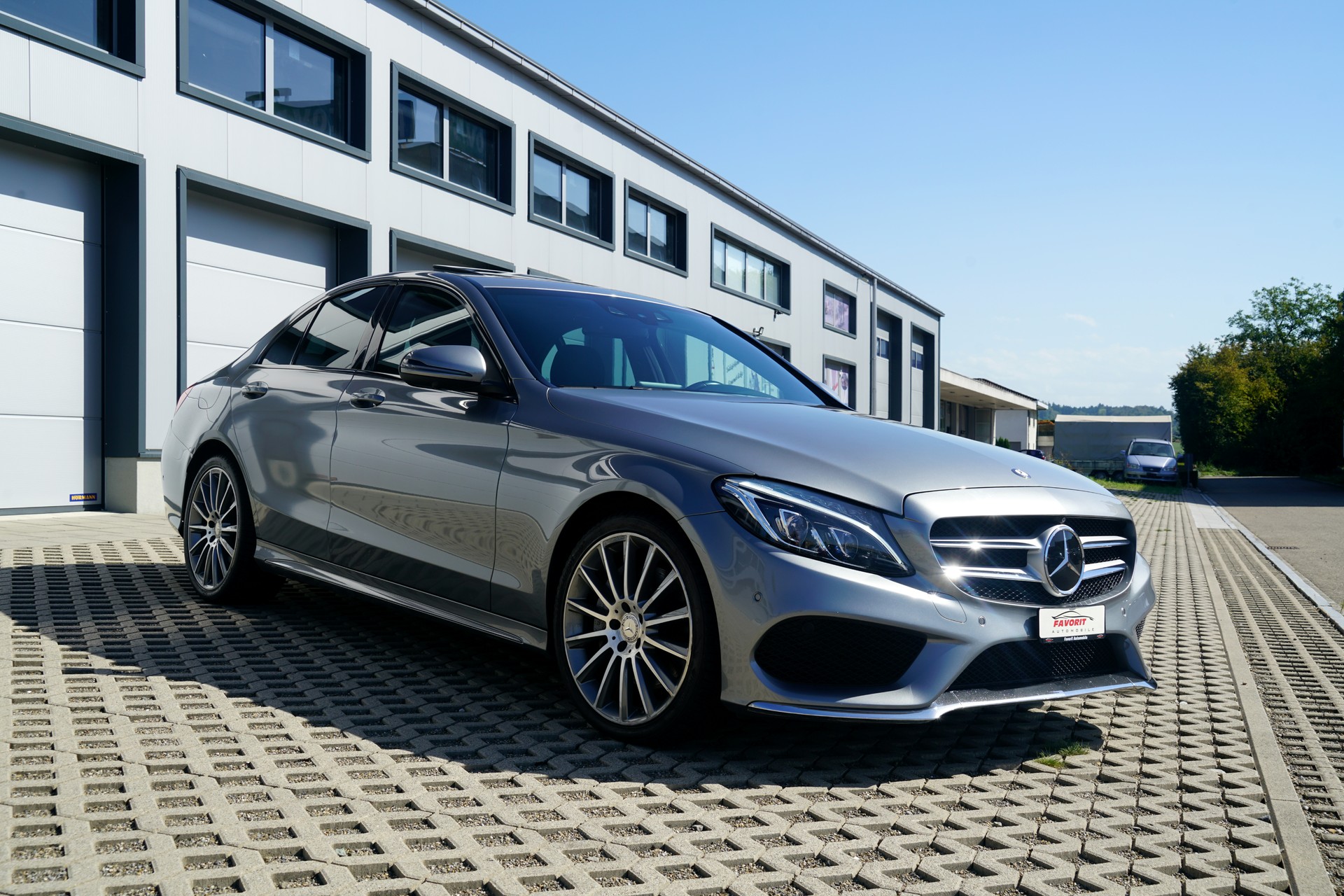 MERCEDES-BENZ C 400 AMG Line 4Matic 9G-Tronic (CH)-image-1