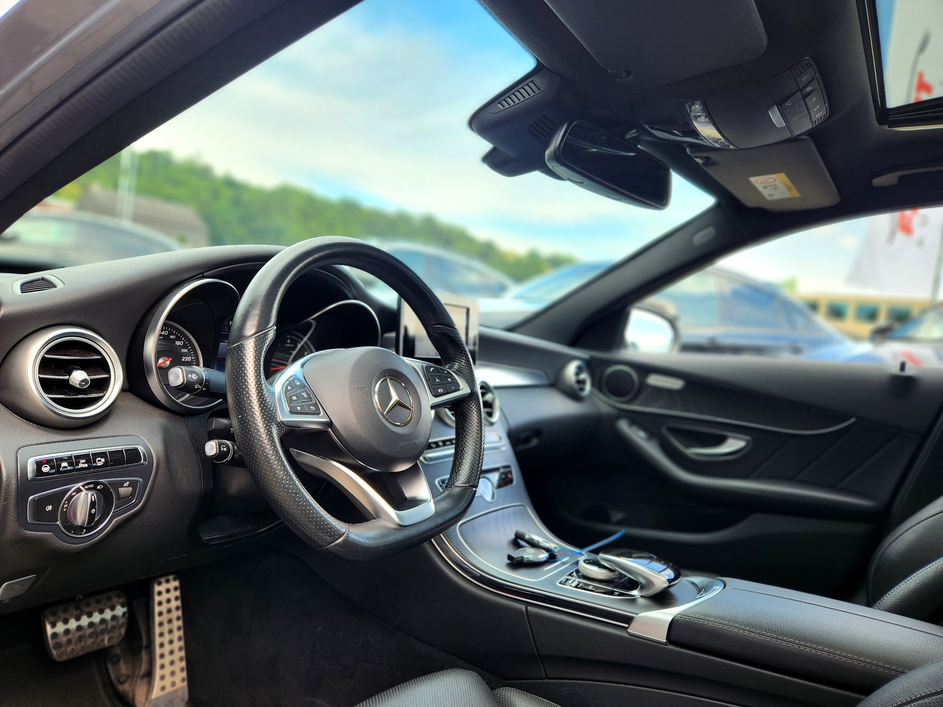 MERCEDES-BENZ C 400 AMG Line 4Matic 9G-Tronic (CH)-image-2