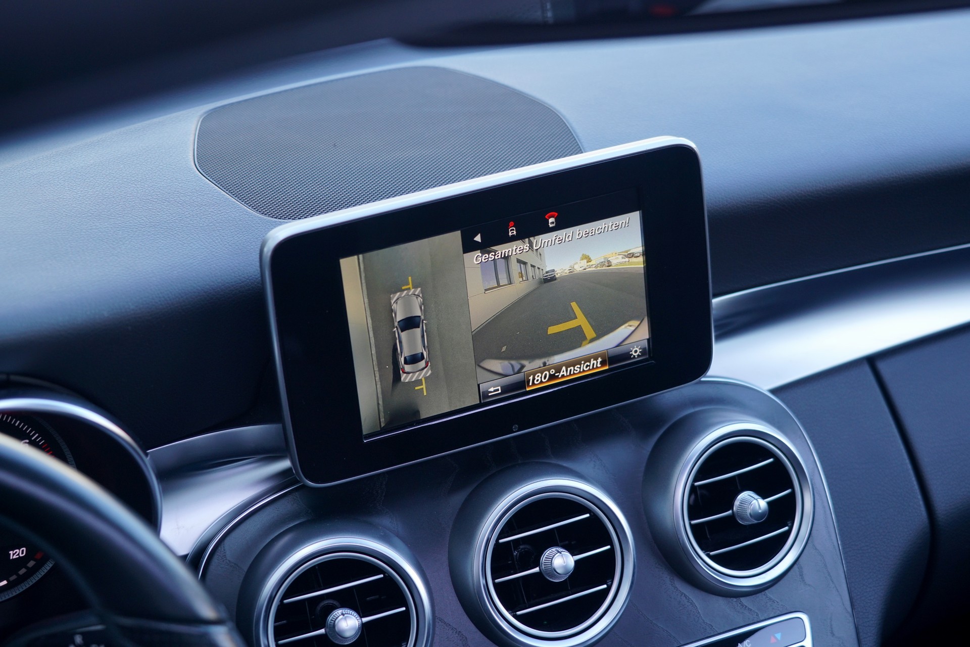 MERCEDES-BENZ C 400 AMG Line 4Matic 9G-Tronic (CH)-image-5