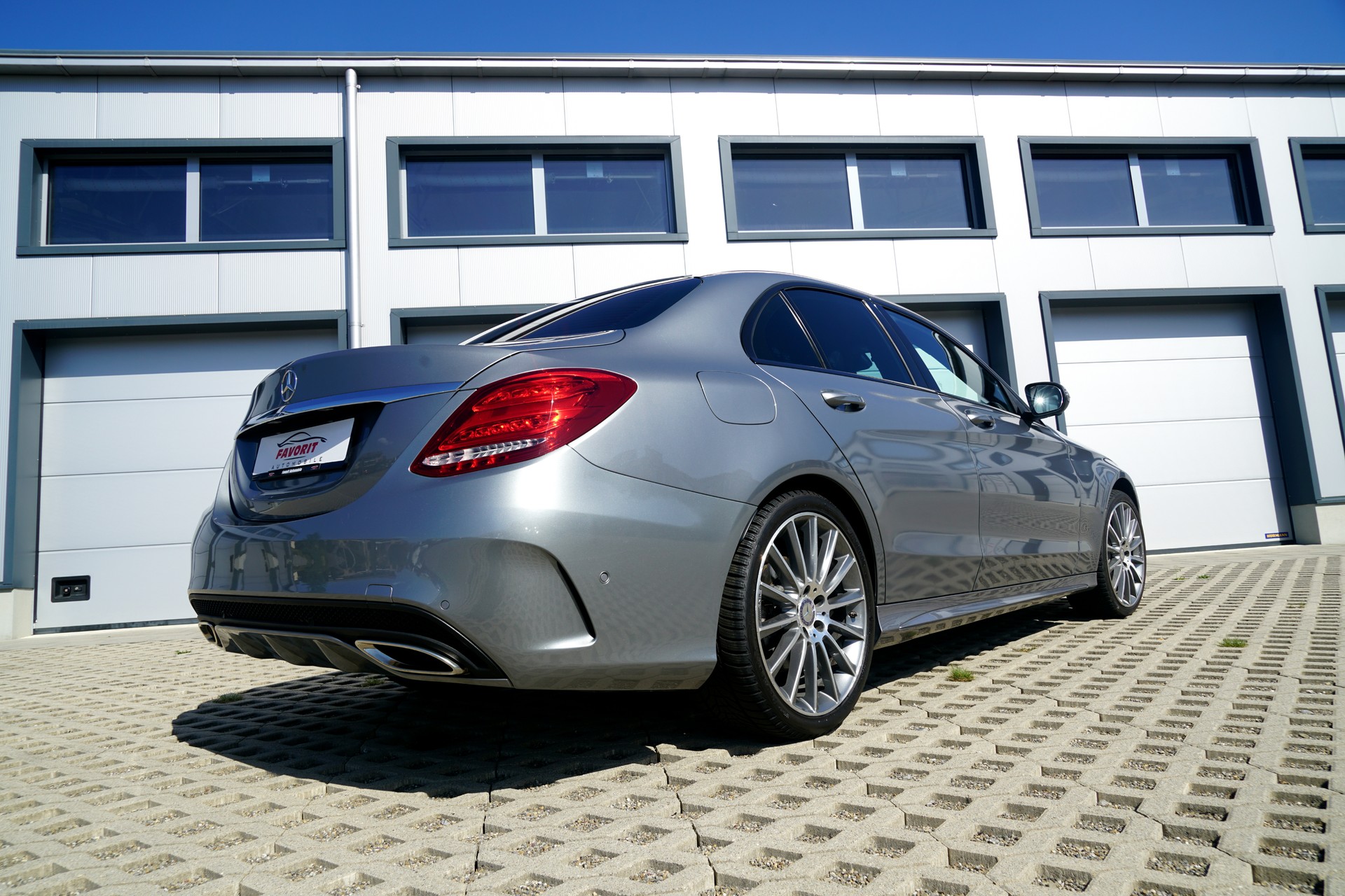 MERCEDES-BENZ C 400 AMG Line 4Matic 9G-Tronic (CH)-image-13
