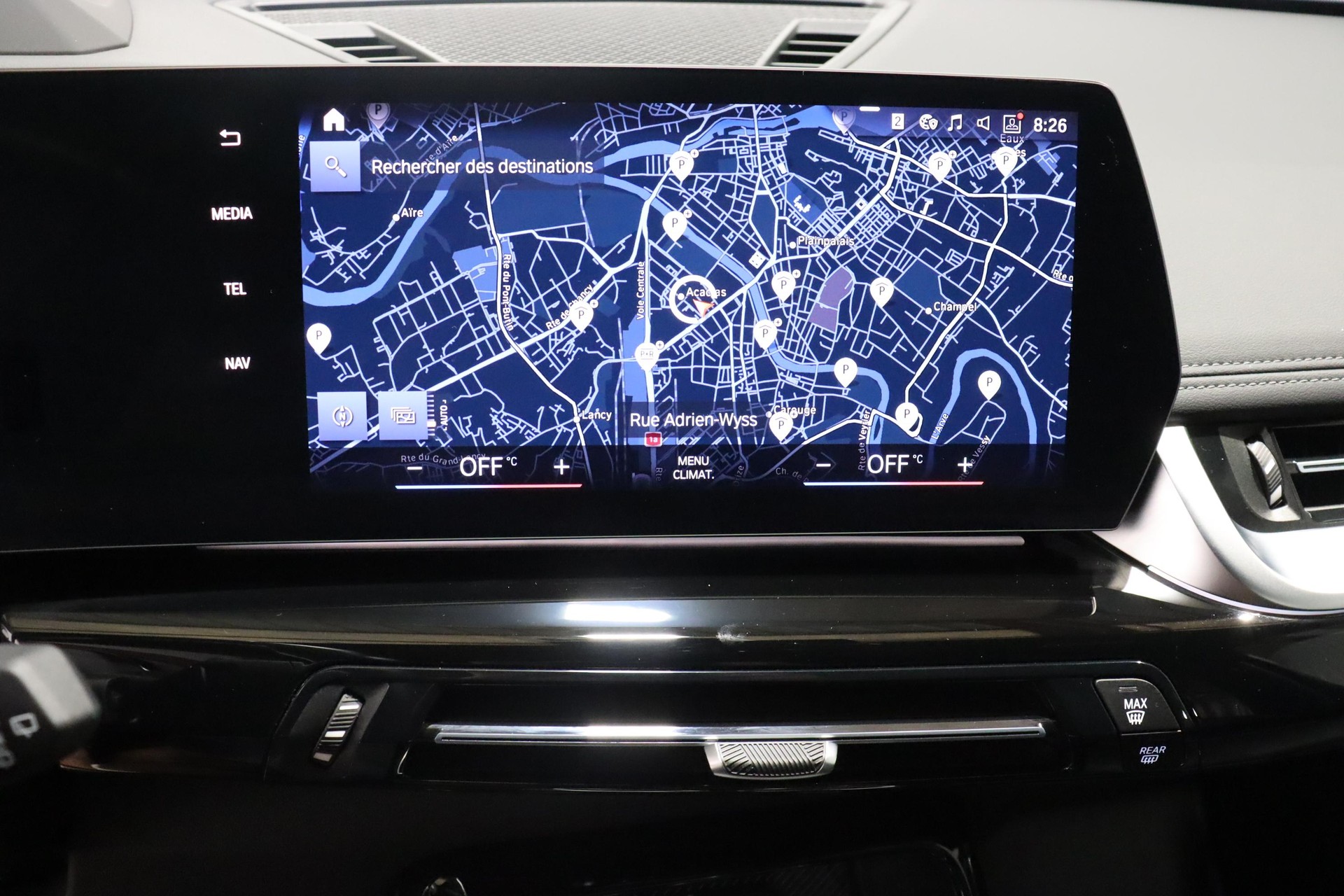 BMW X1 23i xDrive-image-12
