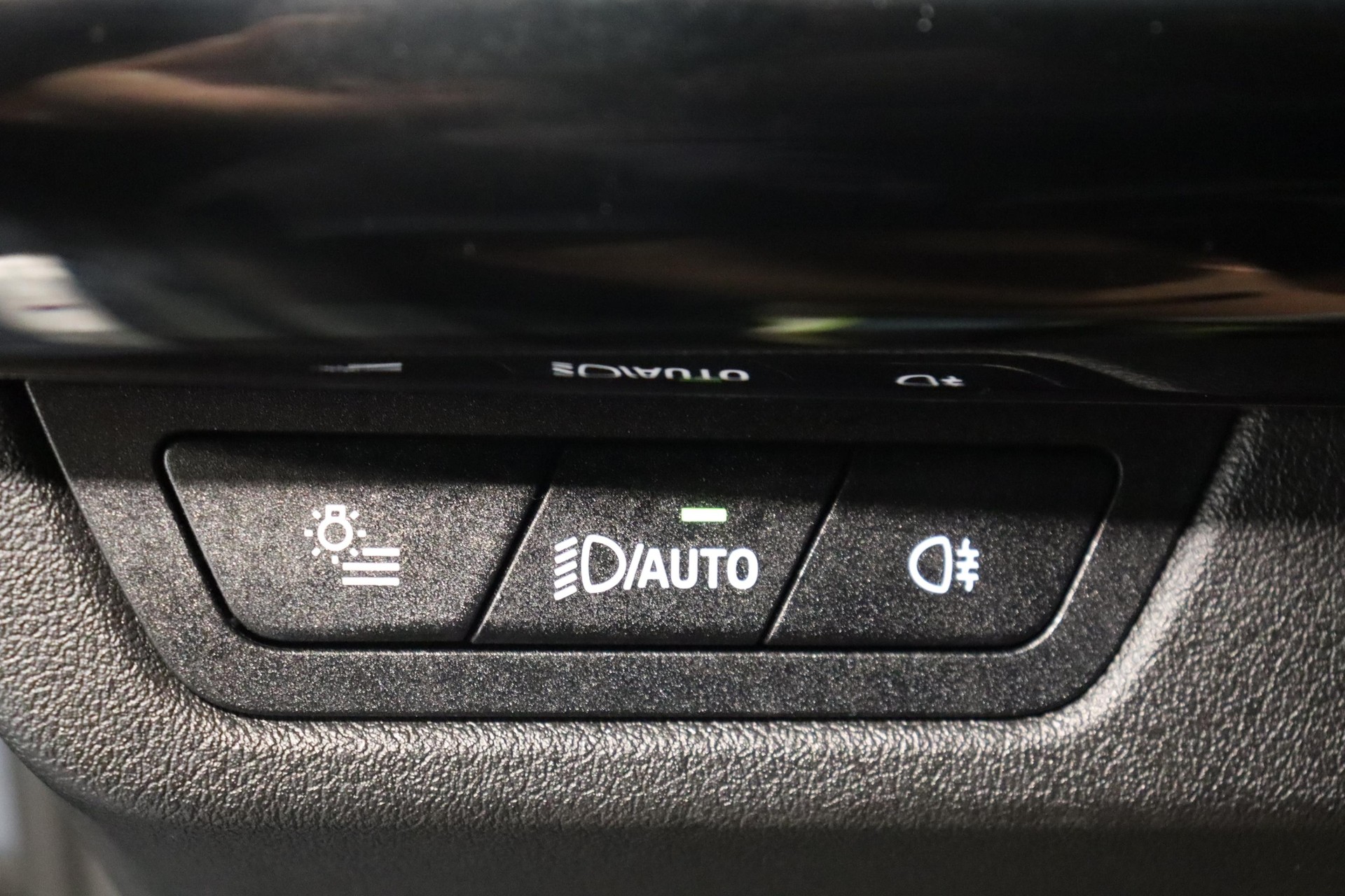 BMW X1 23i xDrive-image-18