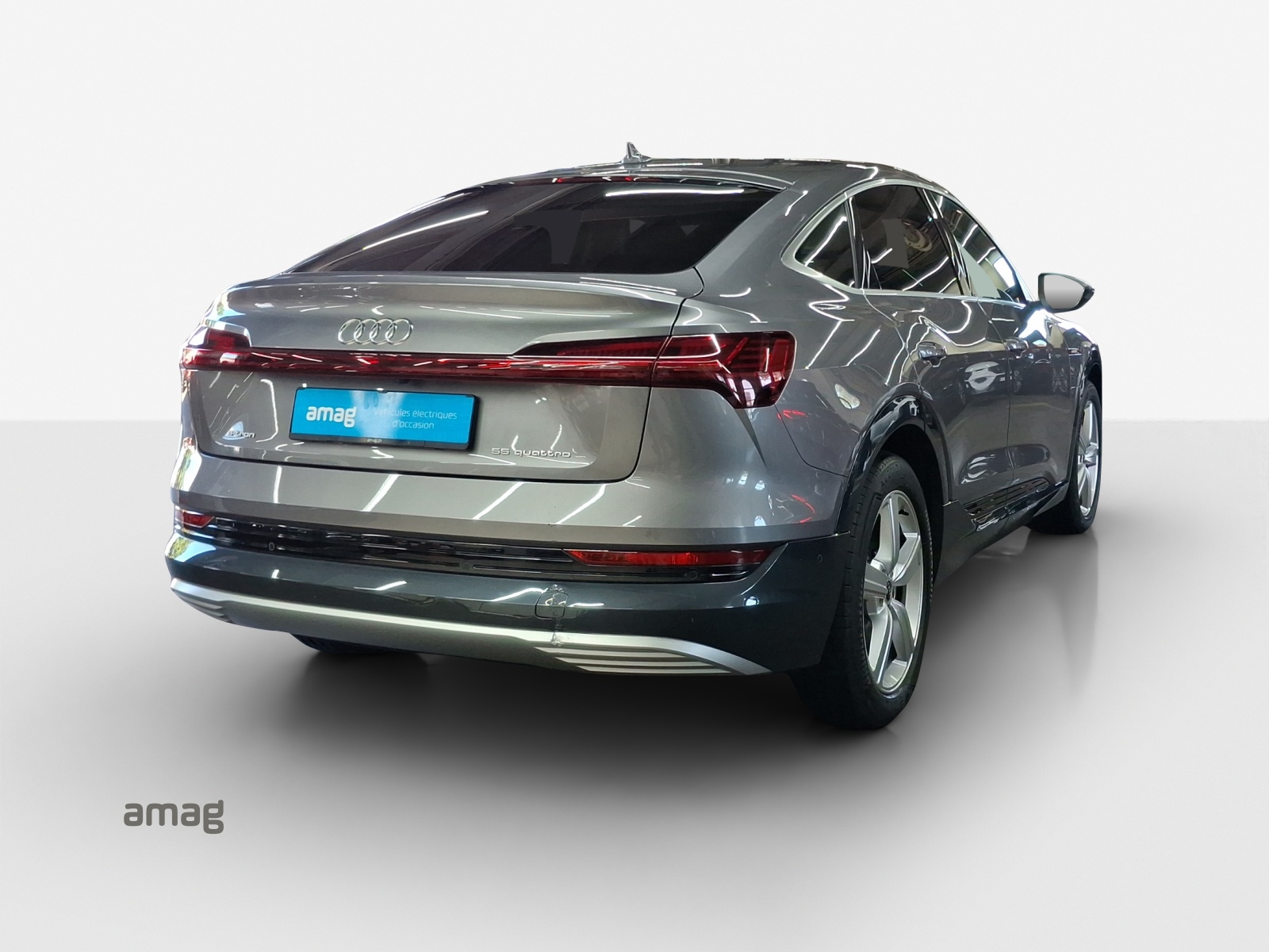 AUDI e-tron 55 Sportback Advanced quattro-image-5