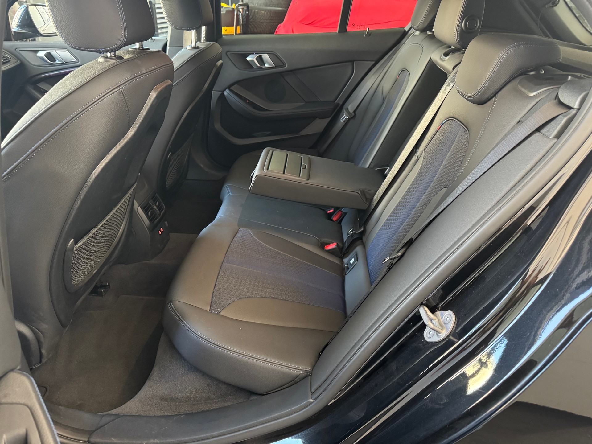 BMW 120i M Sport Steptronic-image-13