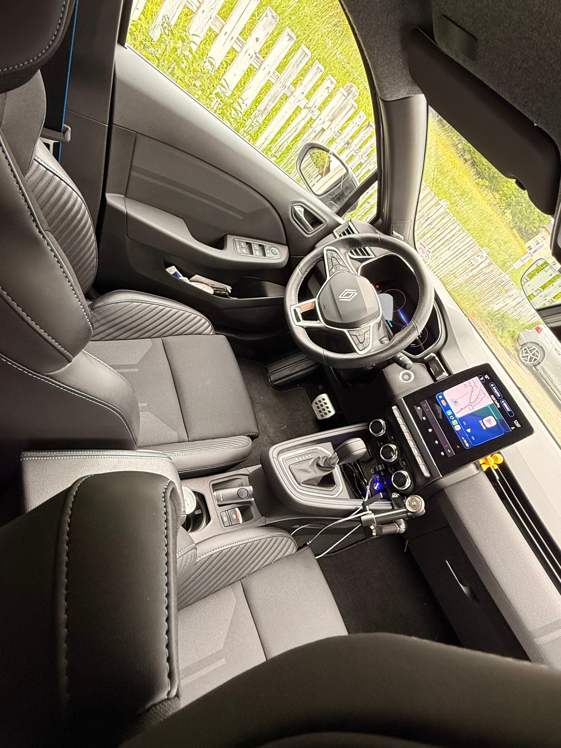 RENAULT 1.6 E-Tech esprit Alpine-image-4