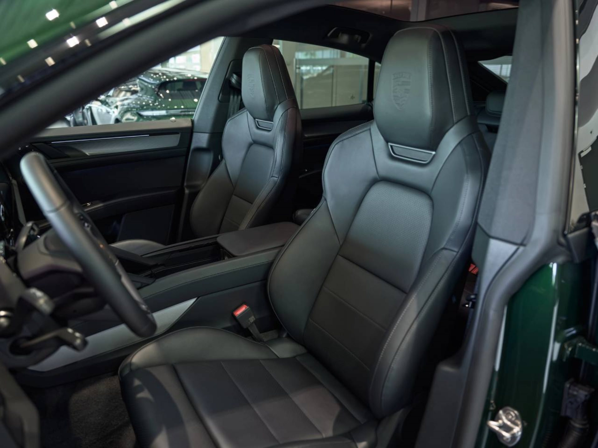 PORSCHE Cayenne Coupé Electric-image-4