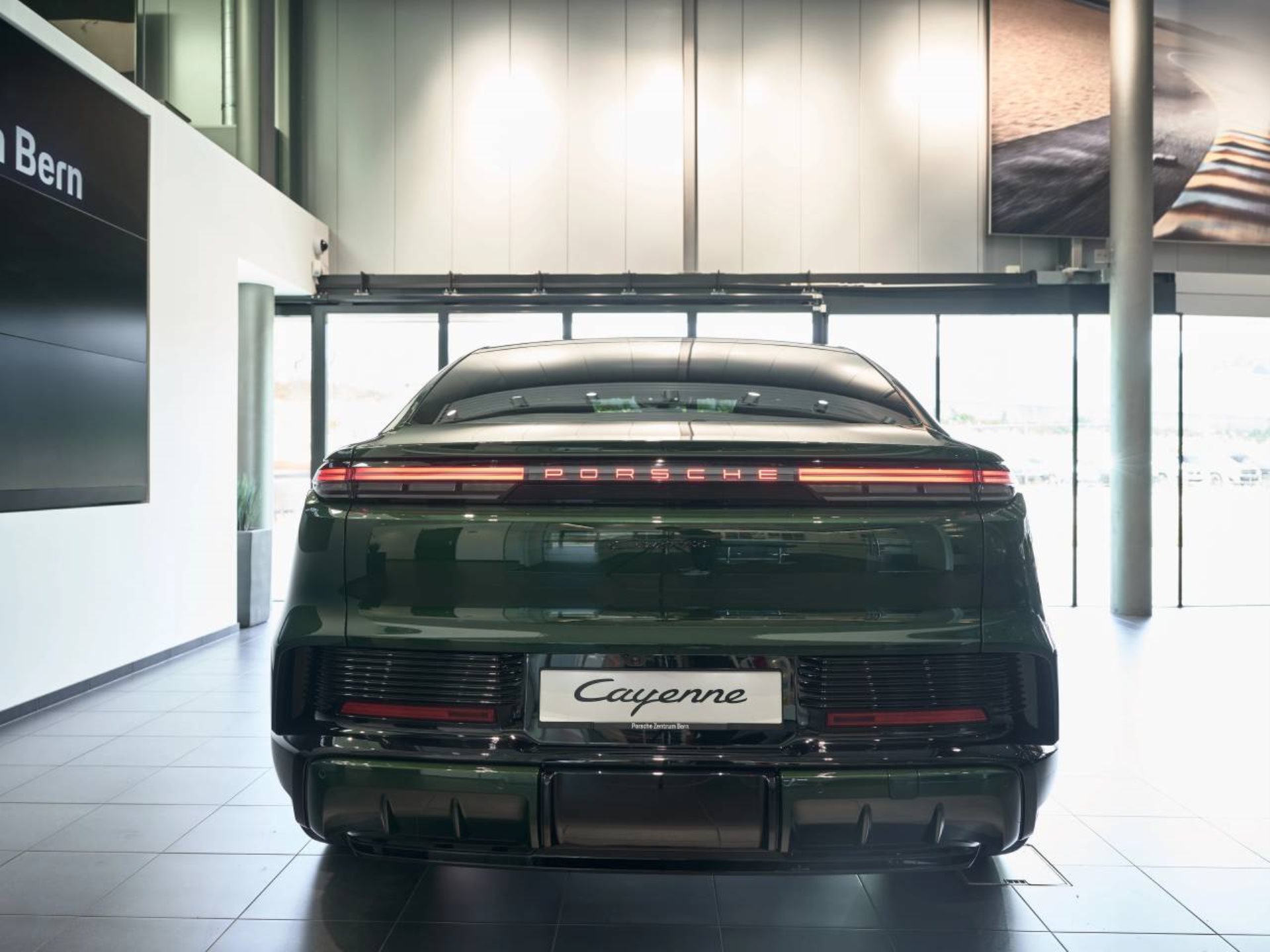 PORSCHE Cayenne Coupé Electric-image-5