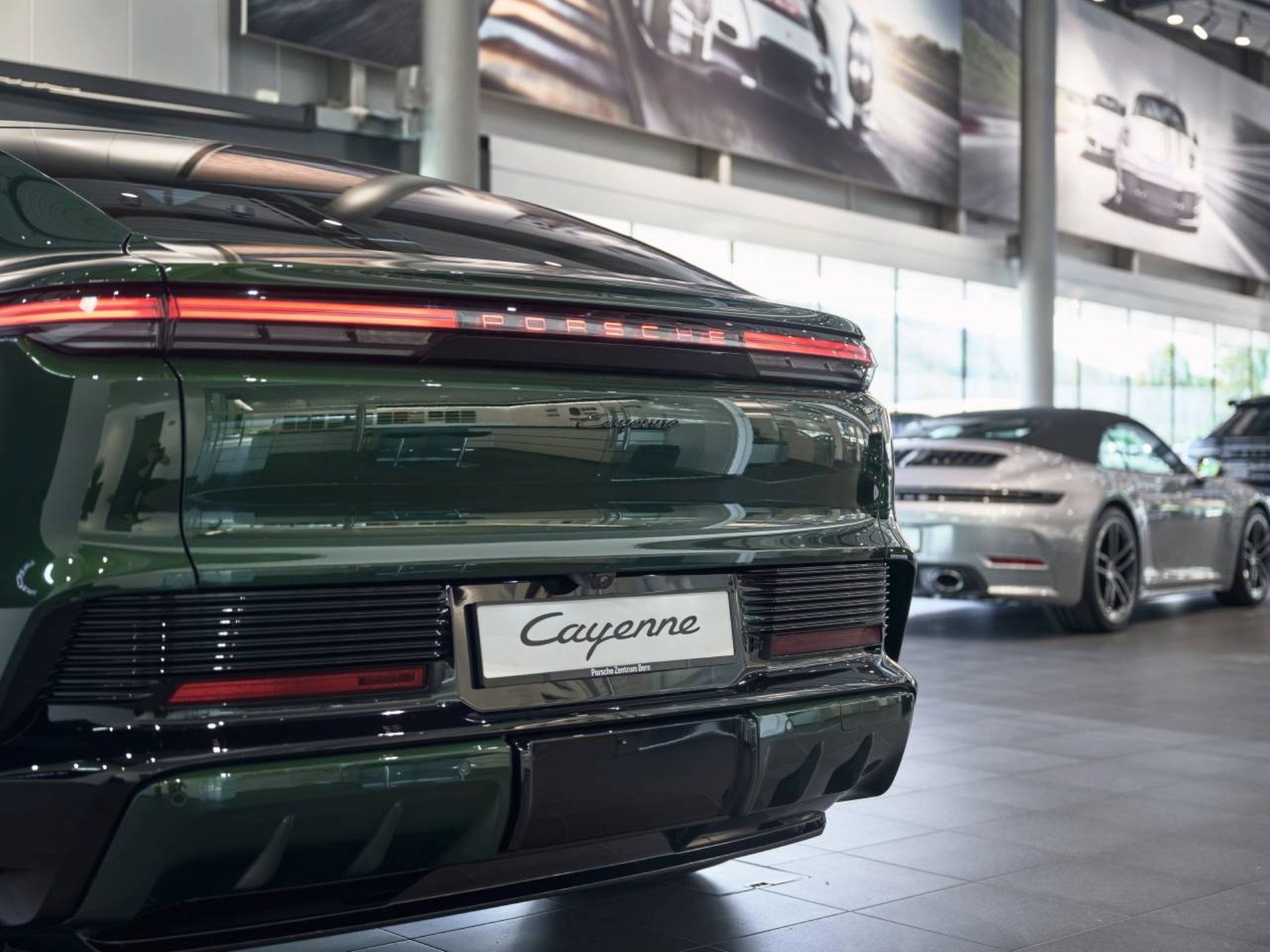 PORSCHE Cayenne Coupé Electric-image-27