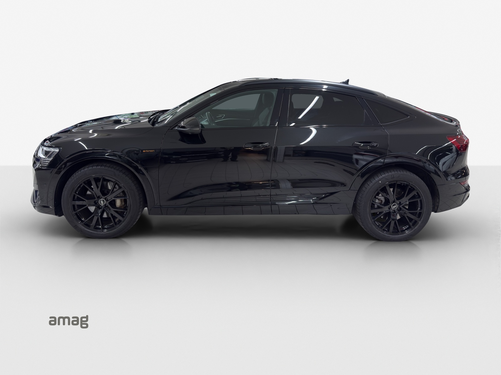 AUDI e-tron 55 Sportback S Line Black Edition quattro-image-1