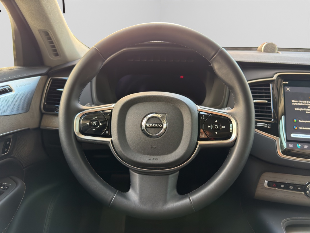 VOLVO XC90 T8 eAWD PluginHybrid Xclusive Dark Geartronic-image-14
