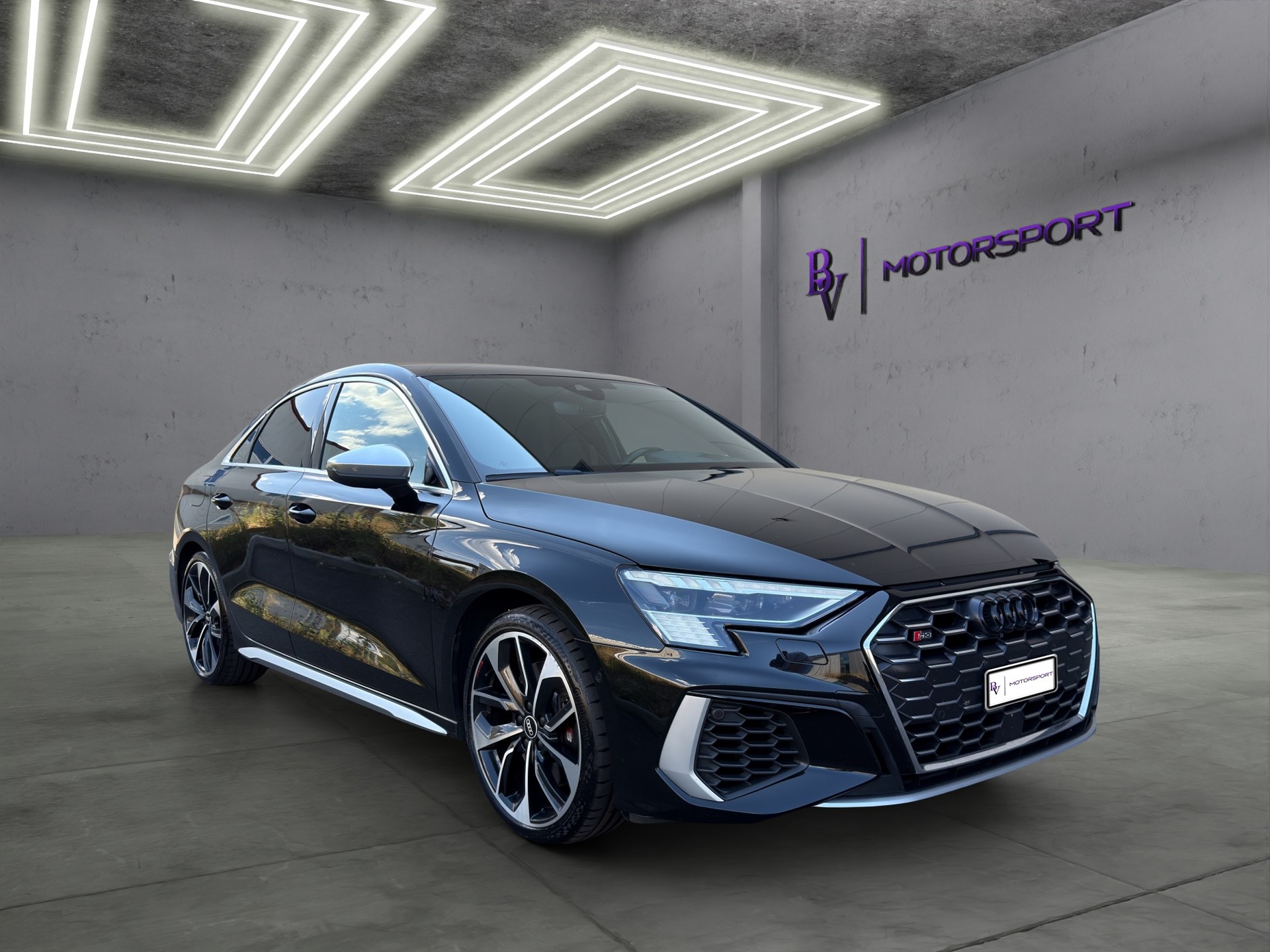 AUDI S3 Limousine 2.0 TFSI quattro S-tronic-image-12