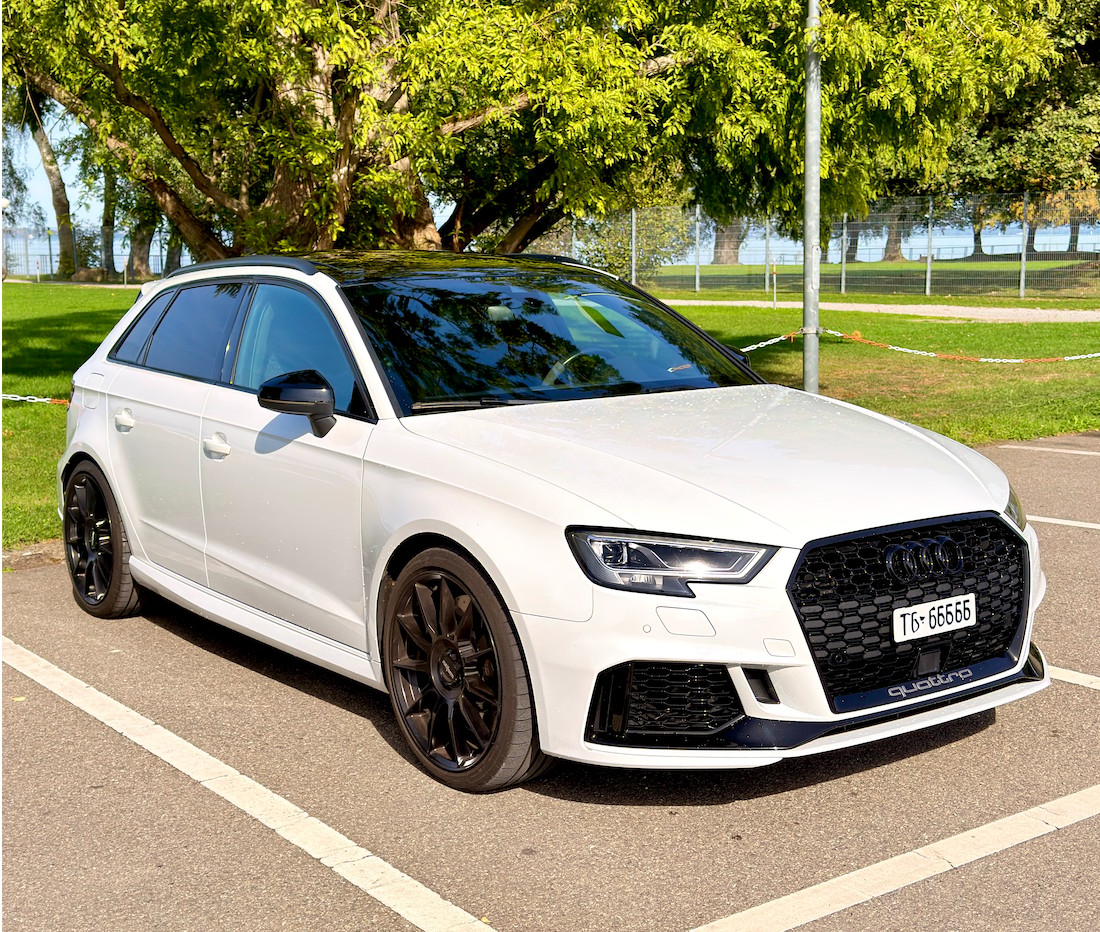 AUDI 2.5 T FSI quattro S-Tronic-image-1