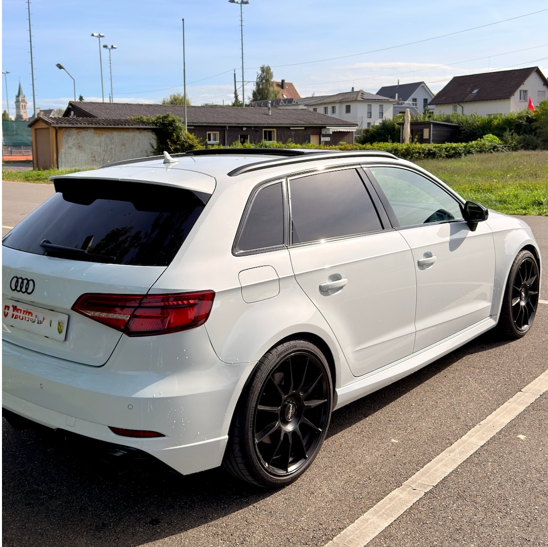 AUDI 2.5 T FSI quattro S-Tronic-image-3