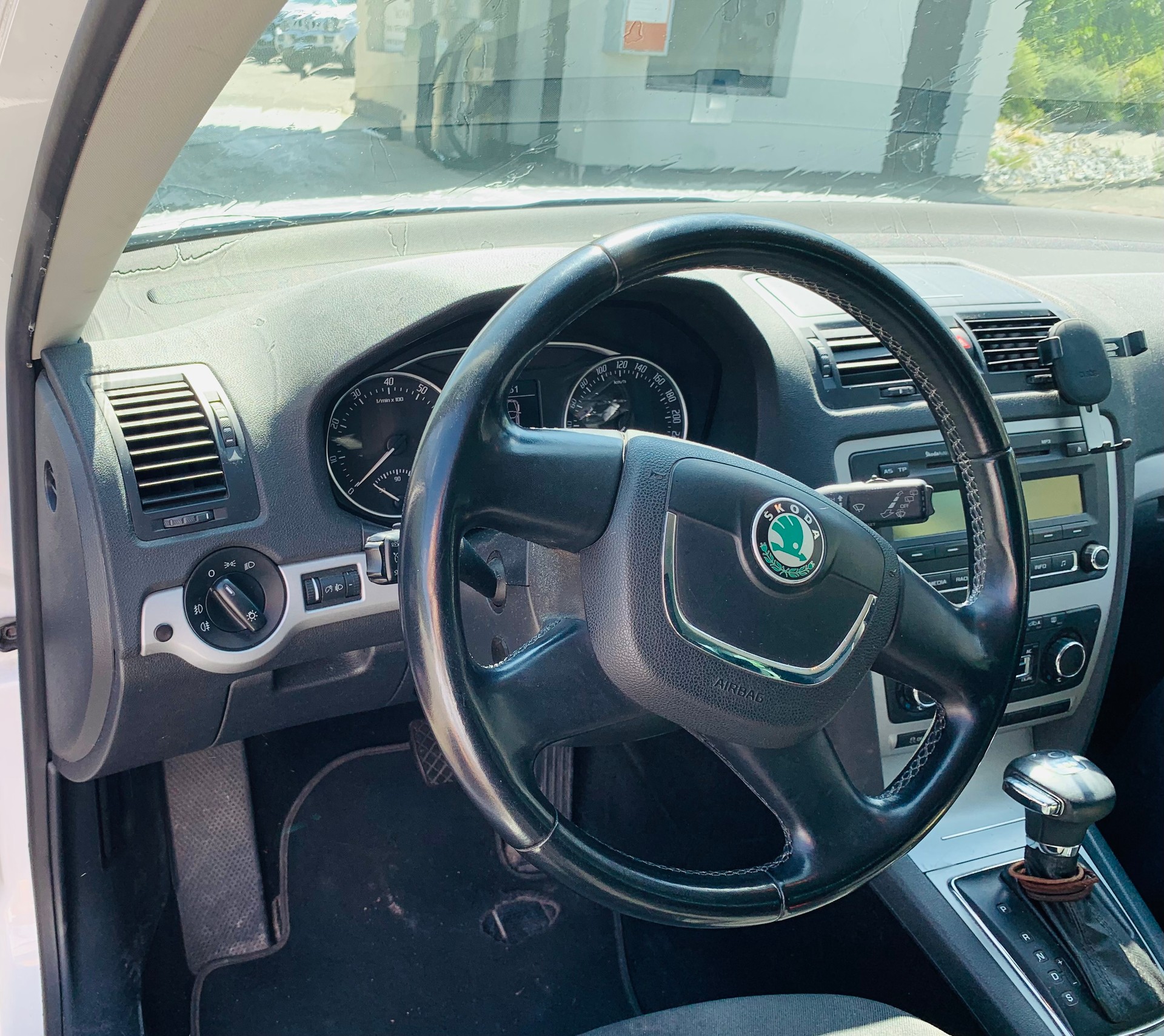 SKODA 1.4 TSI-image-3