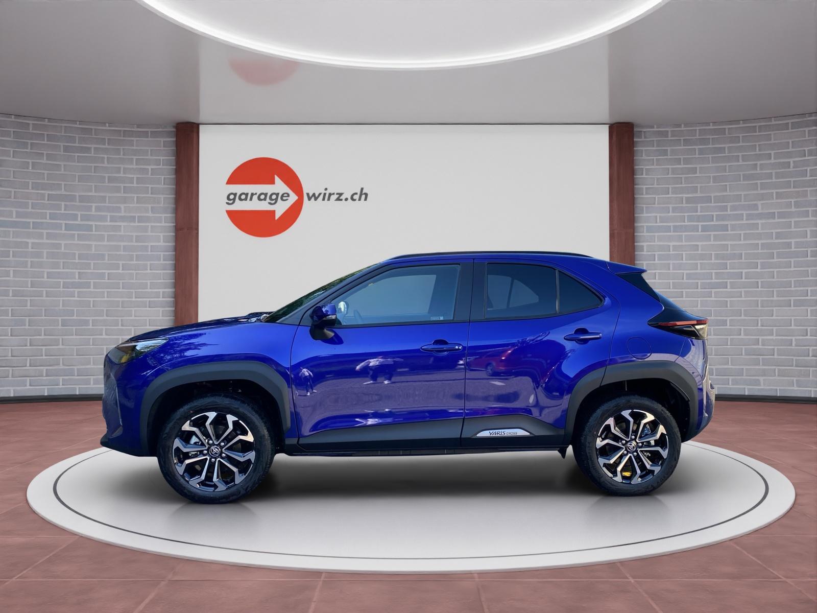 TOYOTA Yaris Cross 1.5 VVT-i HSD Trend AWD-i-showroom-element-1