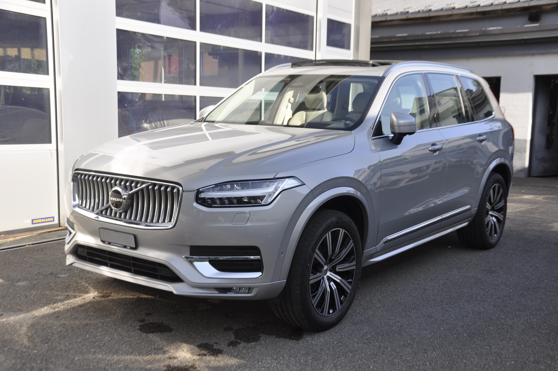 VOLVO XC90 B5 Diesel Mild Hybrid AWD Ultimate Bright Geartronic 7 Plätze-image-14