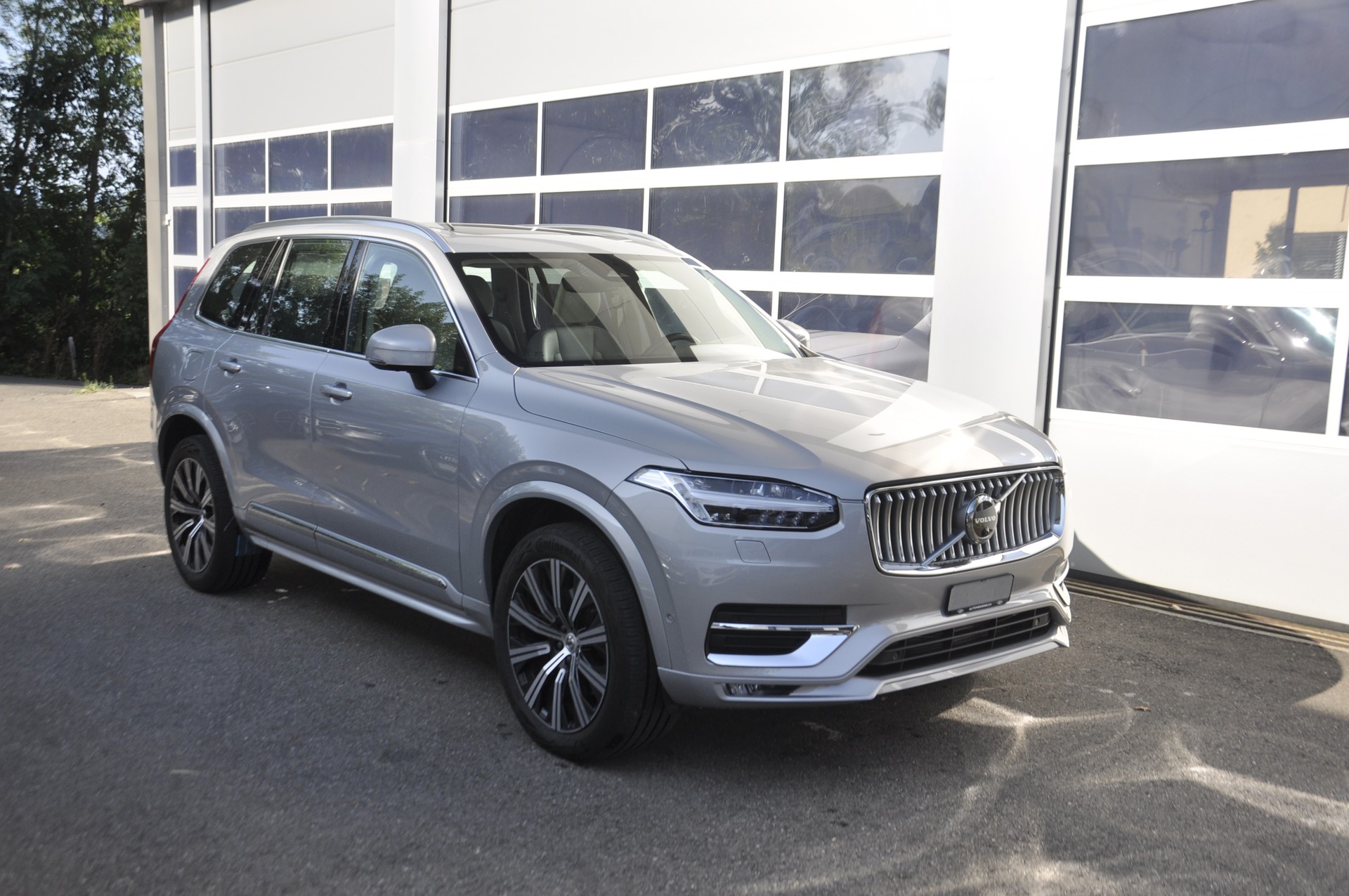 VOLVO XC90 B5 Diesel Mild Hybrid AWD Ultimate Bright Geartronic 7 Plätze