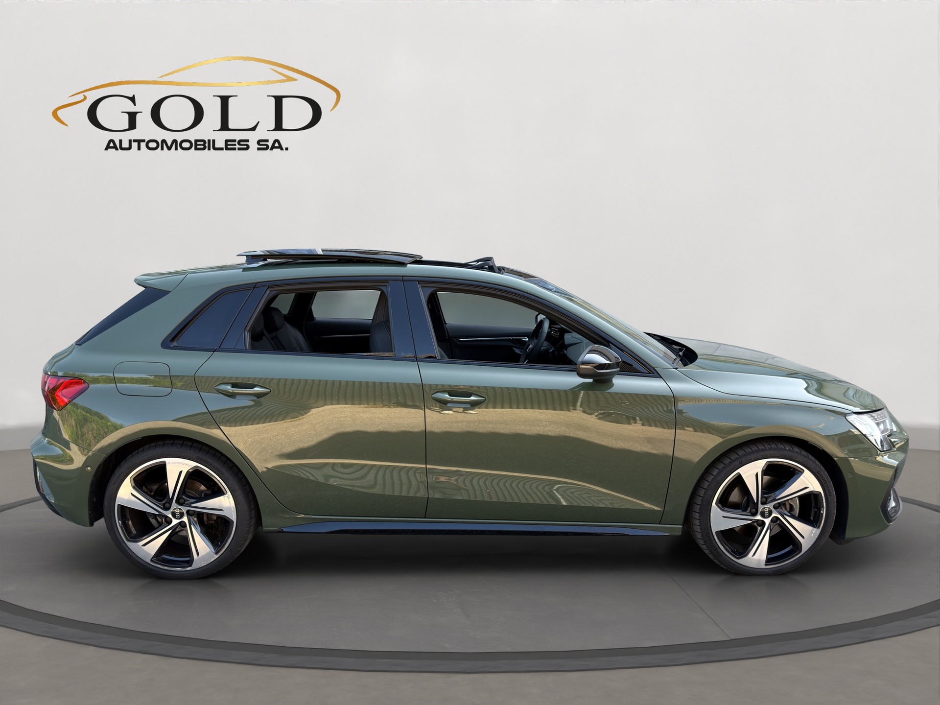 AUDI A3 Sportback 35 TFSI S line S-tronic-image-12
