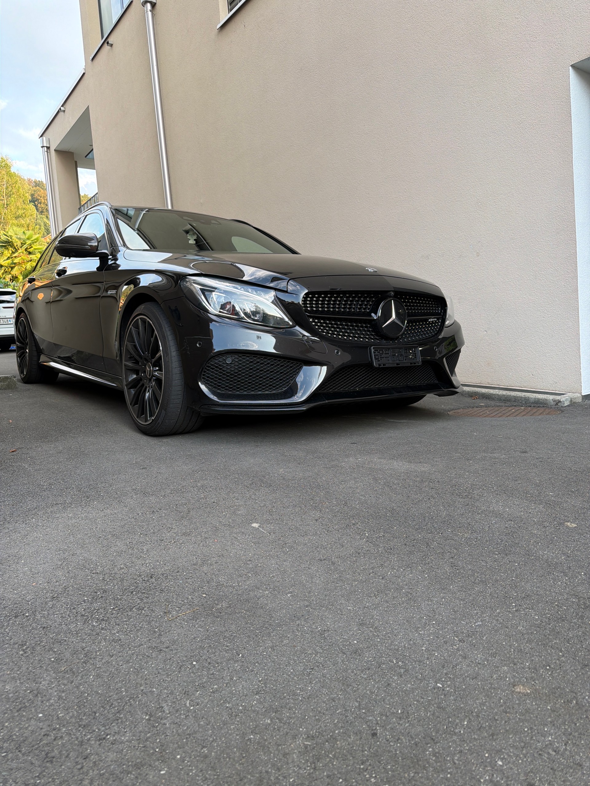 MERCEDES-BENZ C 43 AMG 4matic-image-0