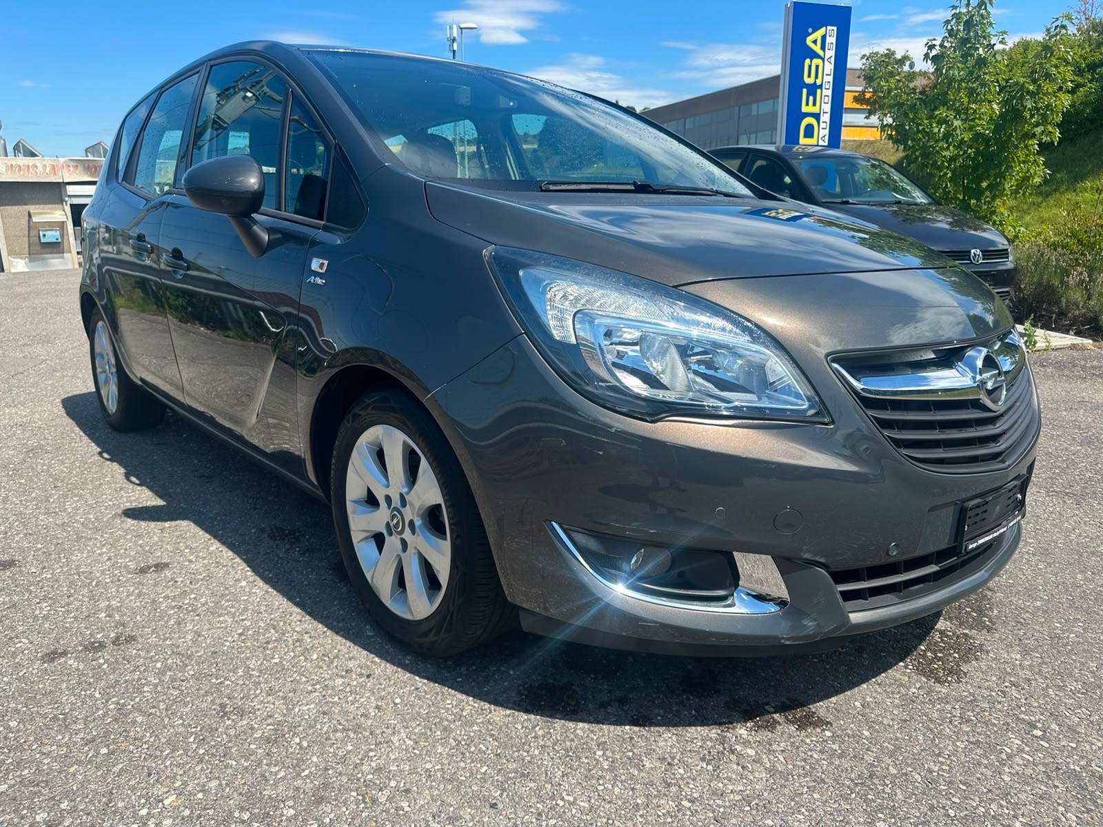 OPEL Meriva 1.4 Turbo Active Edition Automatic-image-2