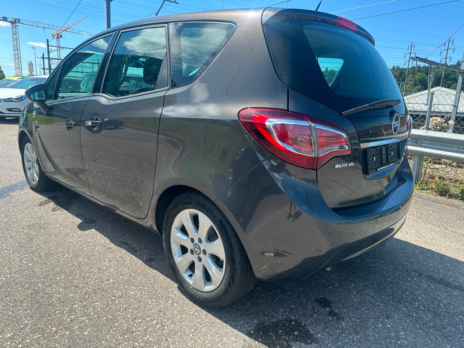 OPEL Meriva 1.4 Turbo Active Edition Automatic-image-5