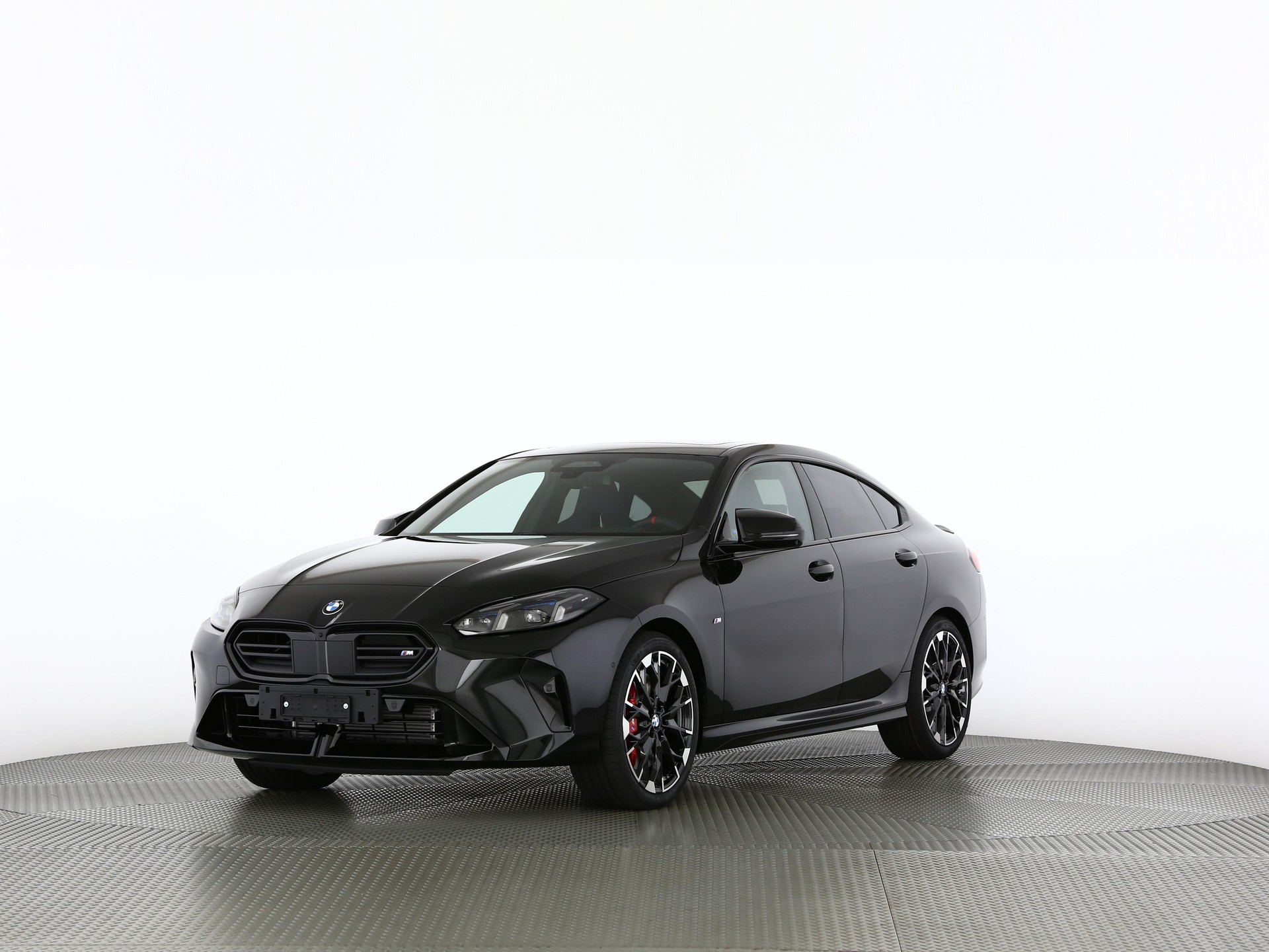 BMW M235i xDrive Gran Coupé-image-0