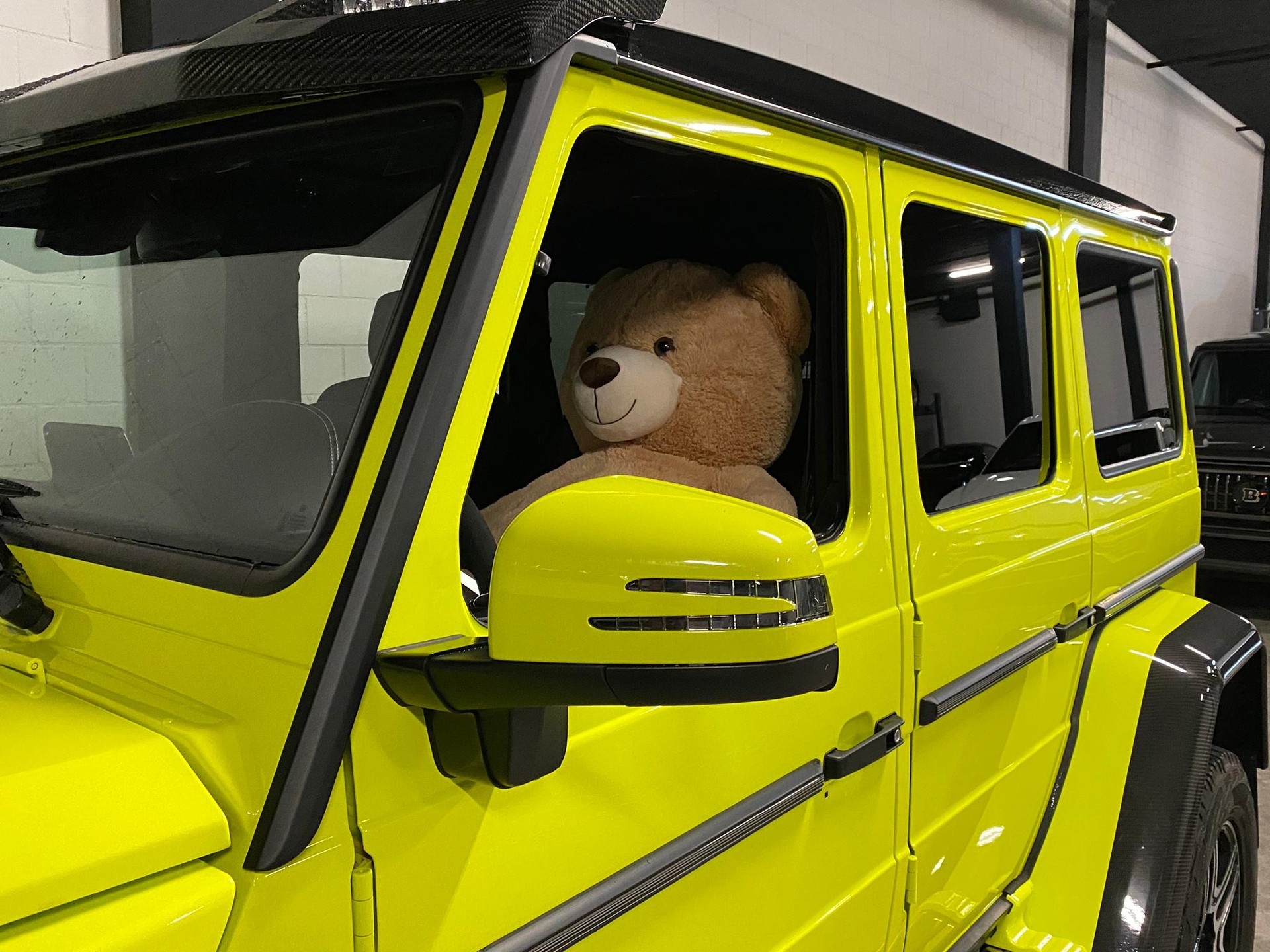 MERCEDES-BENZ G 500 4x42 7G-Tronic Sonderfarbe-image-2