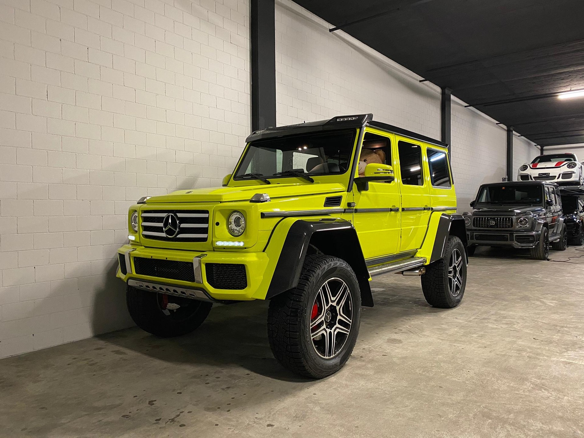 MERCEDES-BENZ G 500 4x42 7G-Tronic Sonderfarbe-image-1