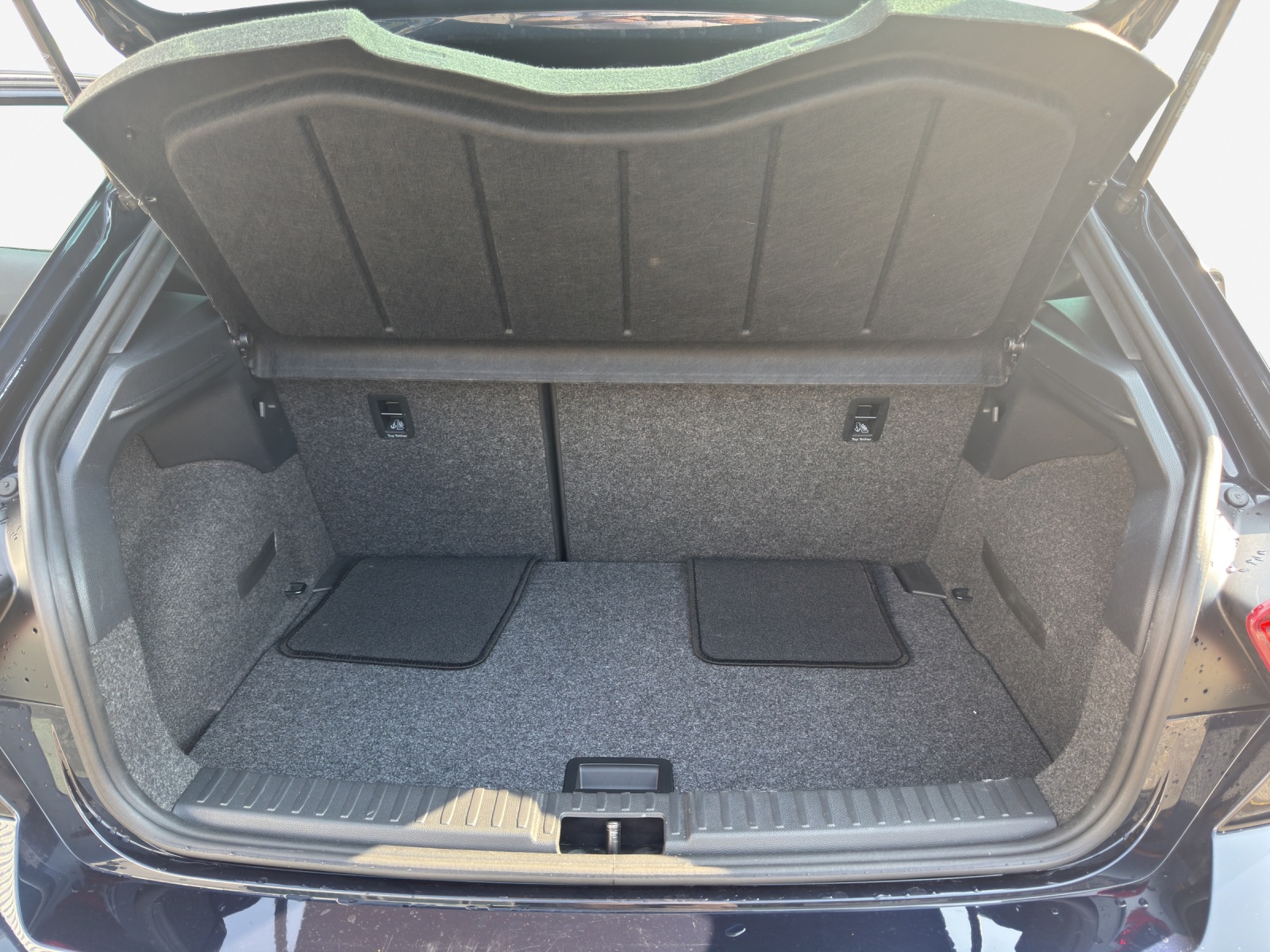 SEAT Ibiza 1.0 EcoTSI Hola FR DSG-image-12