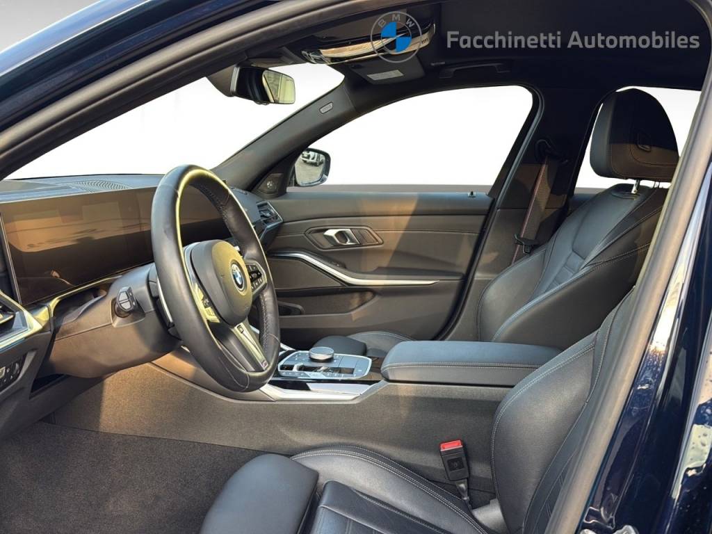 BMW 330e xDrive Steptronic M Sport Pro-image-10