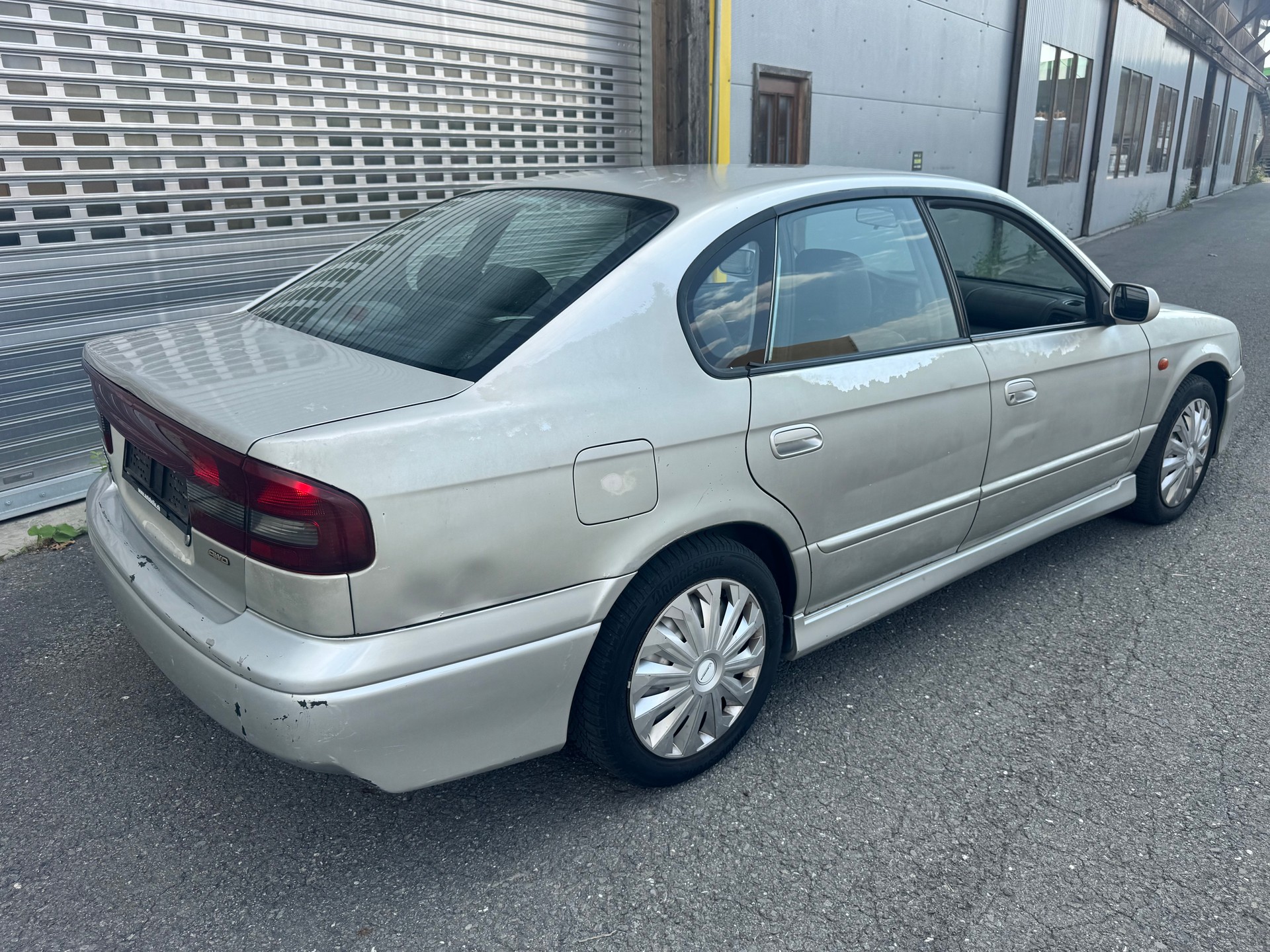 SUBARU Legacy 2.5 Limited-image-4