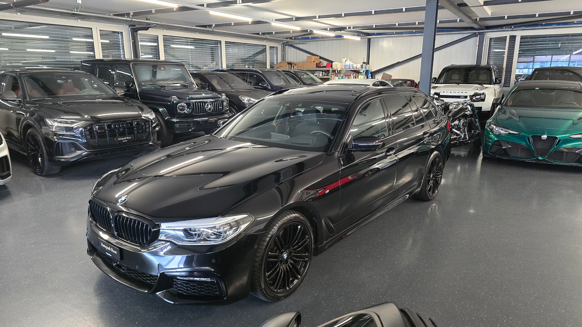 BMW 540d xDrive Touring M Sport Paket Steptronic-image-12