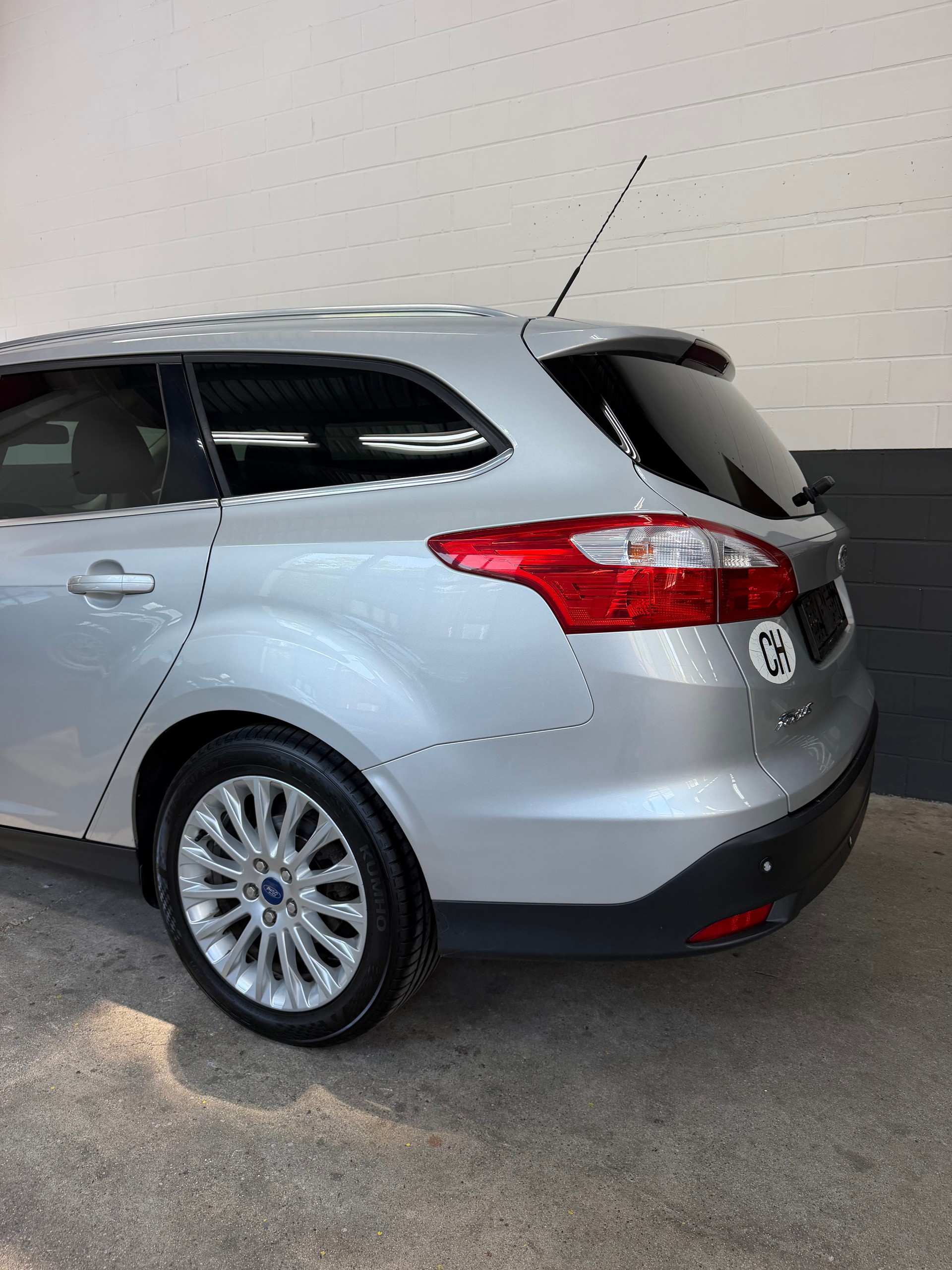 FORD Focus 1.6 SCTi Titanium //NEU AB MFK!-image-7