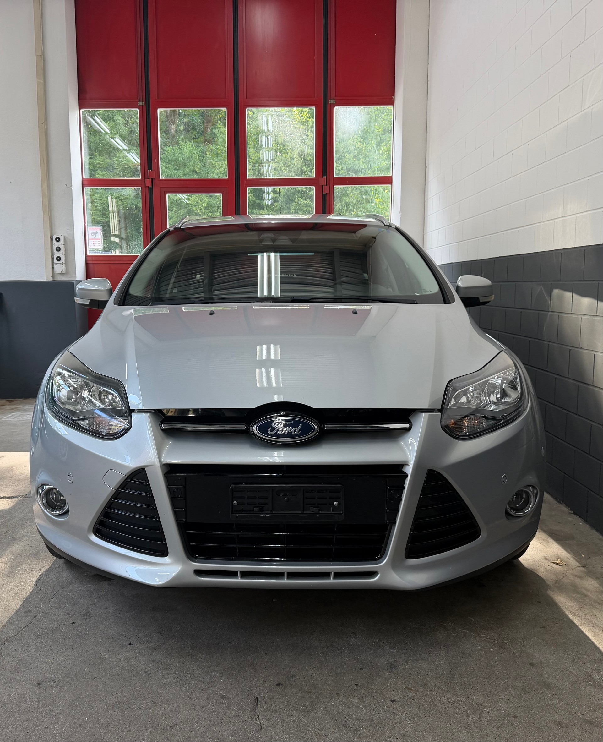 FORD Focus 1.6 SCTi Titanium //NEU AB MFK!-image-1