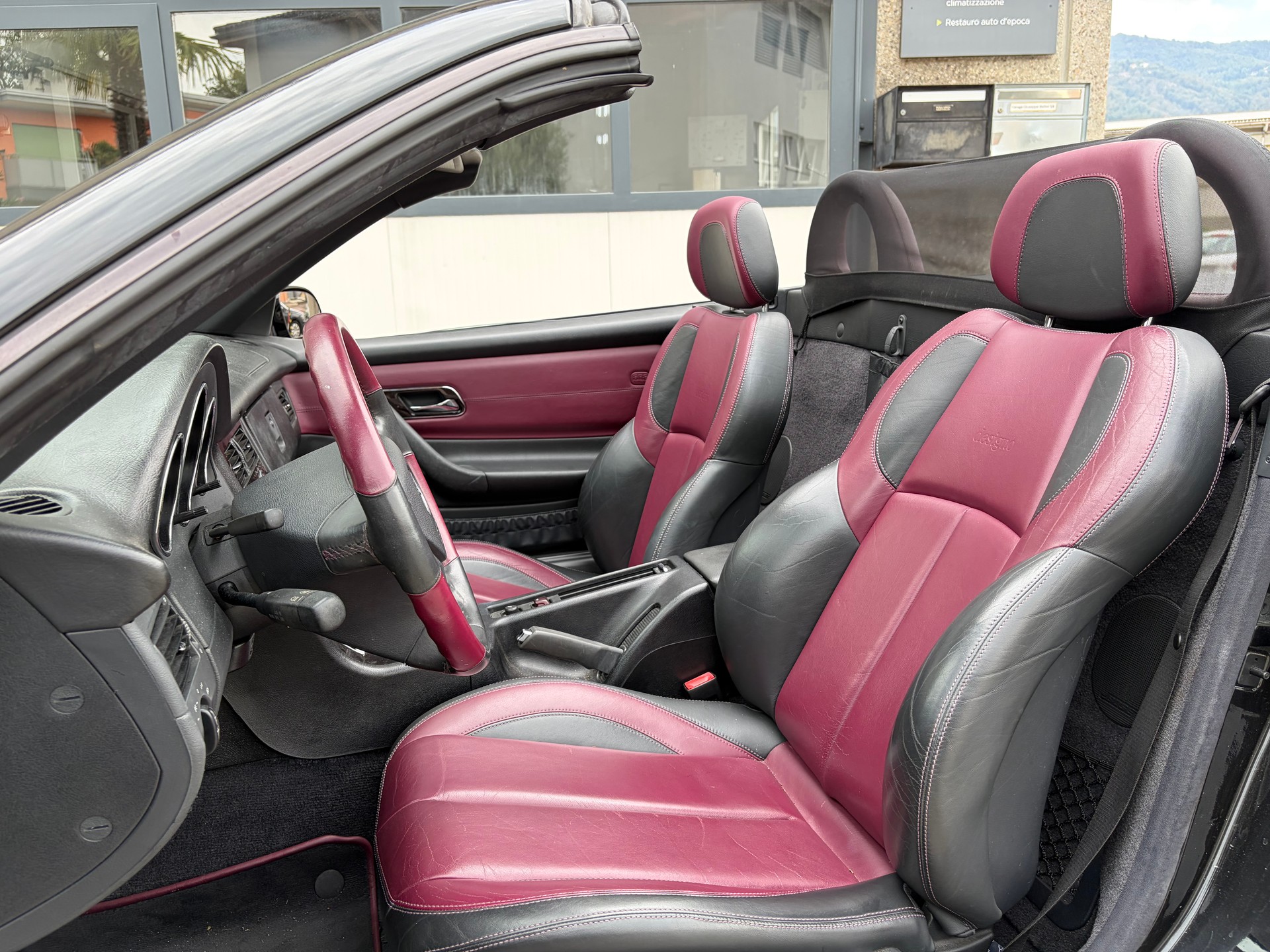 MERCEDES-BENZ SLK 320-image-10