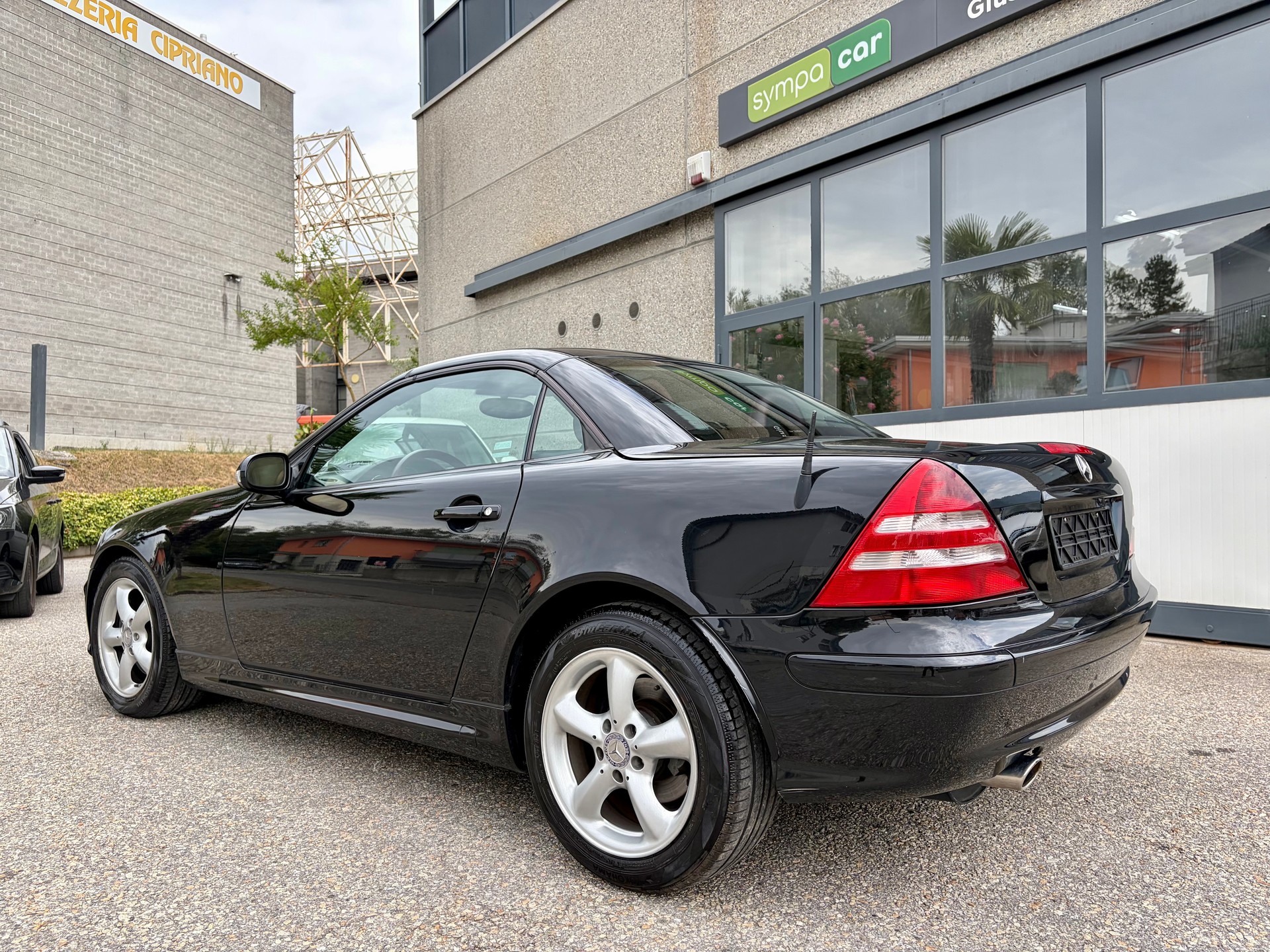 MERCEDES-BENZ SLK 320-image-5