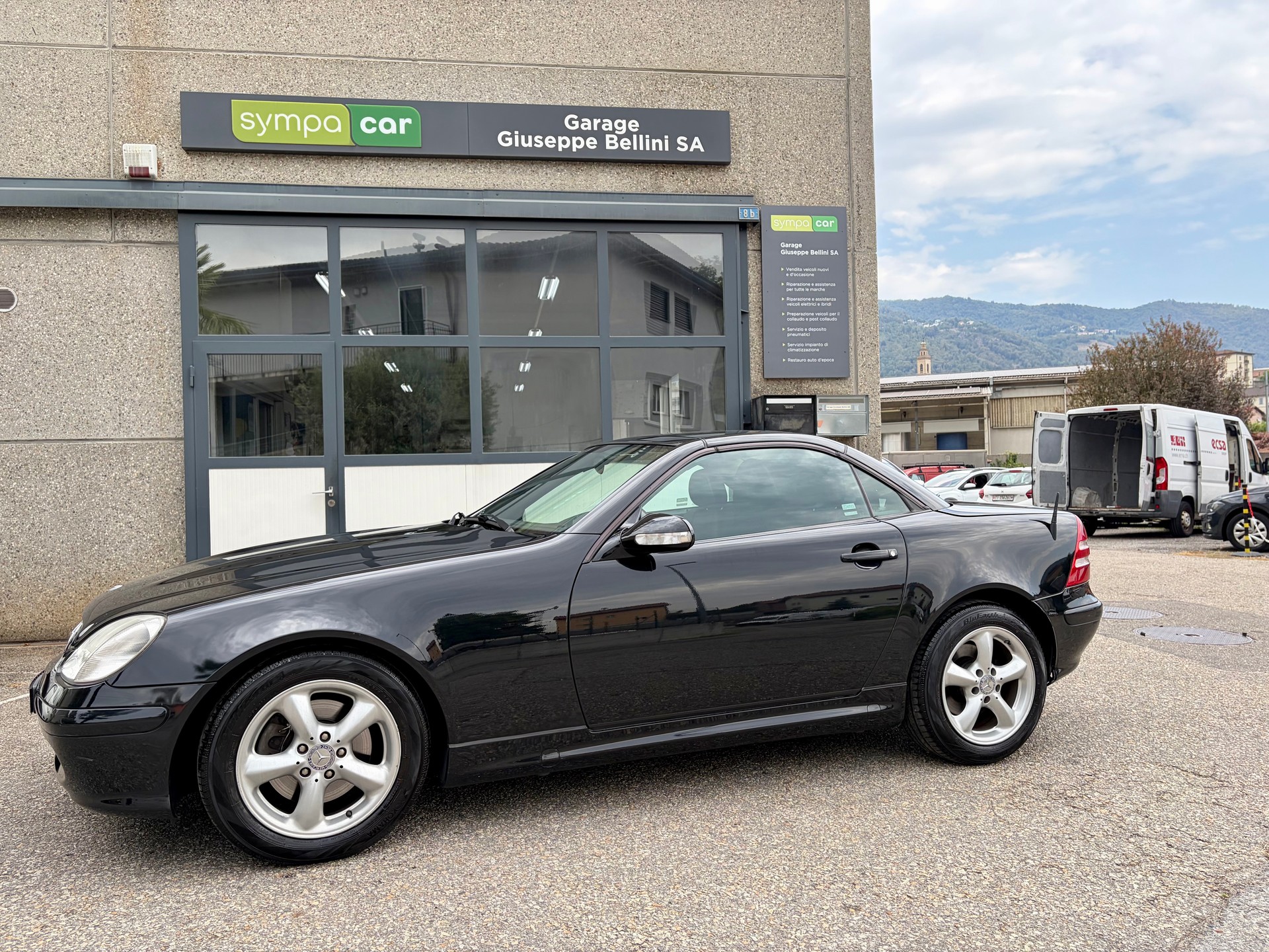 MERCEDES-BENZ SLK 320-image-2