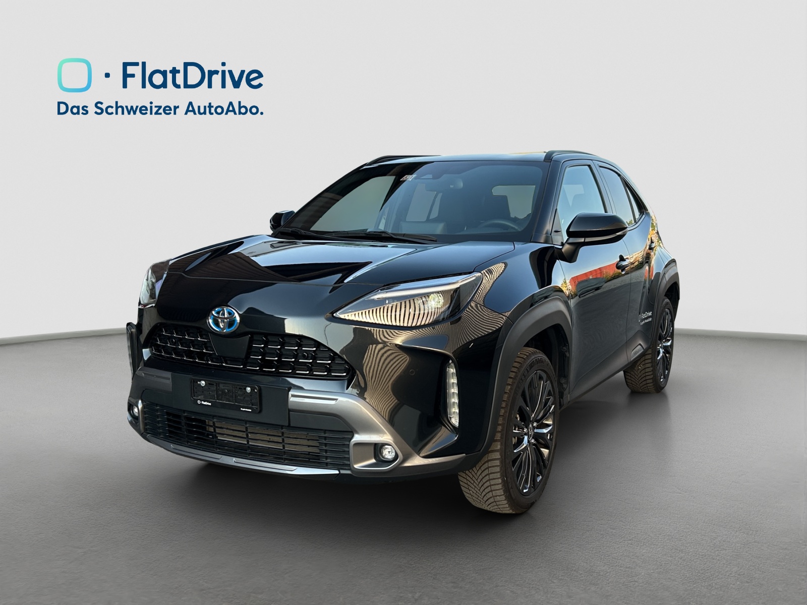 TOYOTA Yaris Cross 1.5 Adventure e-CVT AWDi- 4x4 - NAVI - Head-up Display - LED-image-0