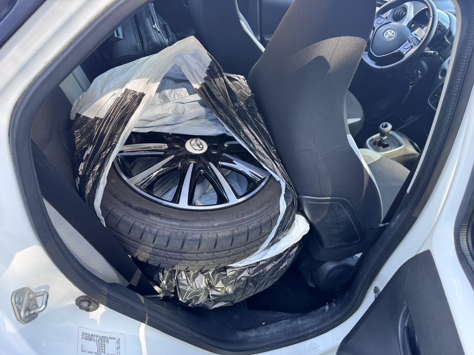 TOYOTA Aygo 1.0 VVT-i x-play MultiMode-image-8