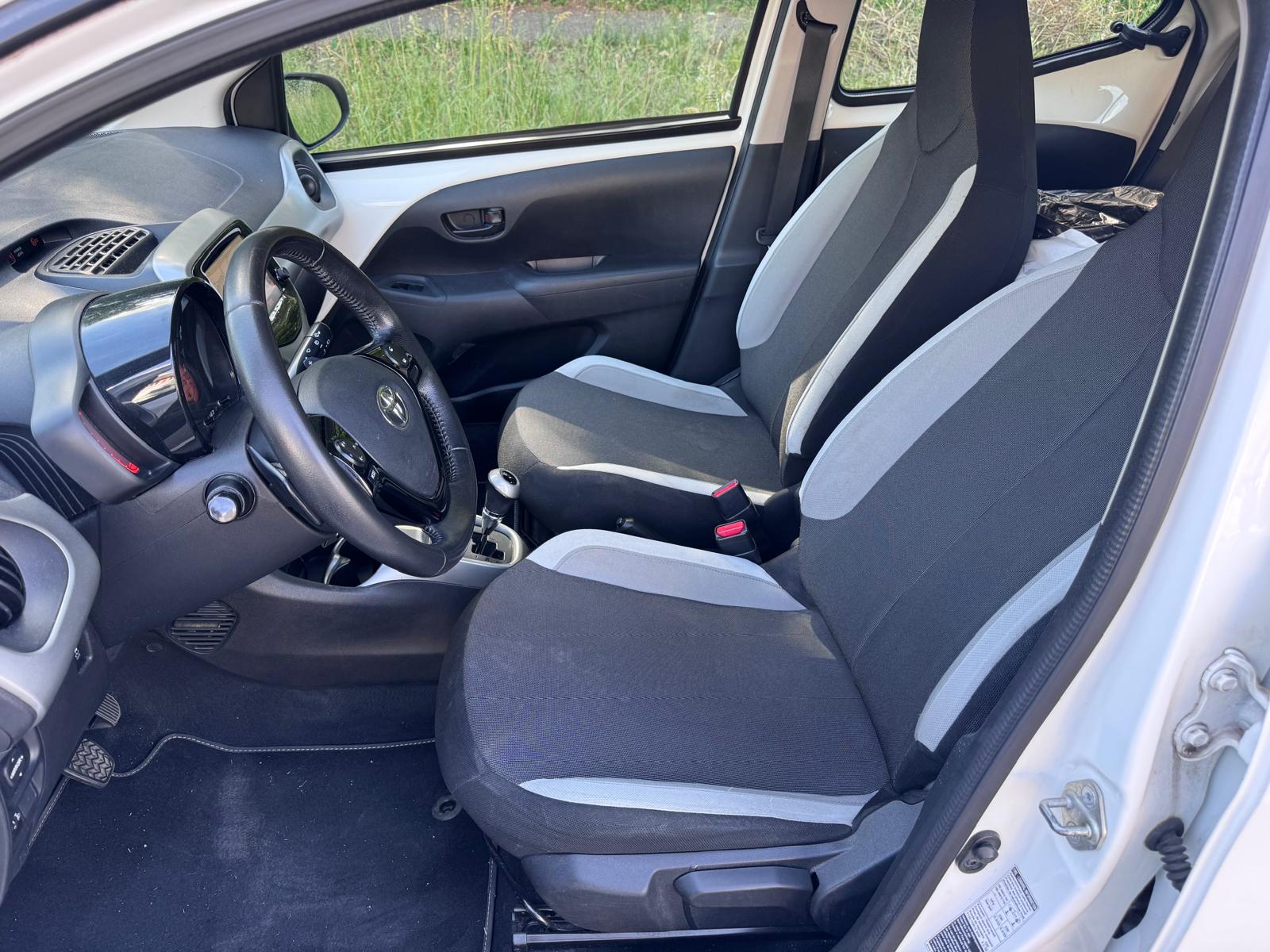 TOYOTA Aygo 1.0 VVT-i x-play MultiMode-image-10