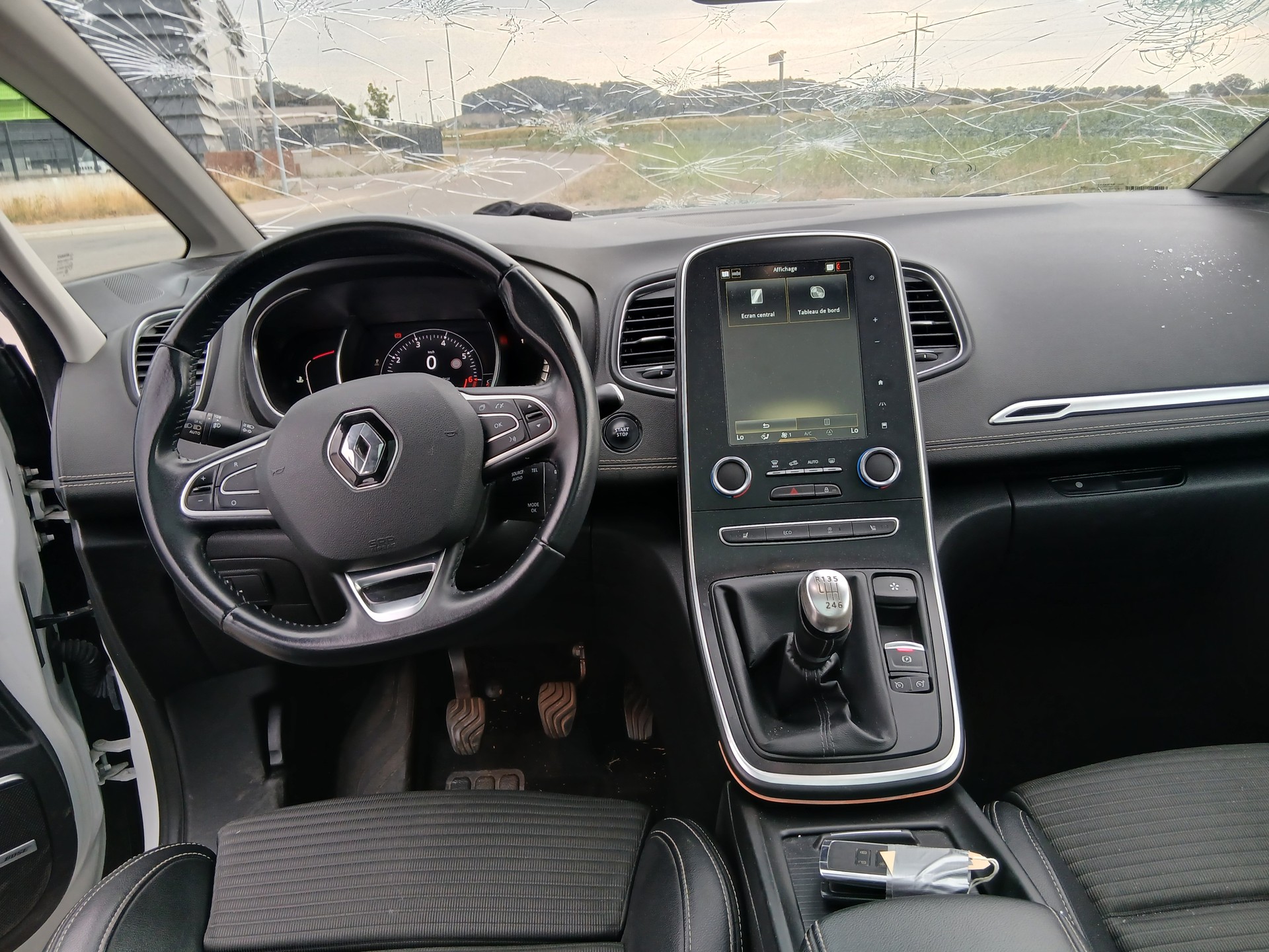 RENAULT Grand Scénic 1.3 16V Turbo Initiale Paris-image-7