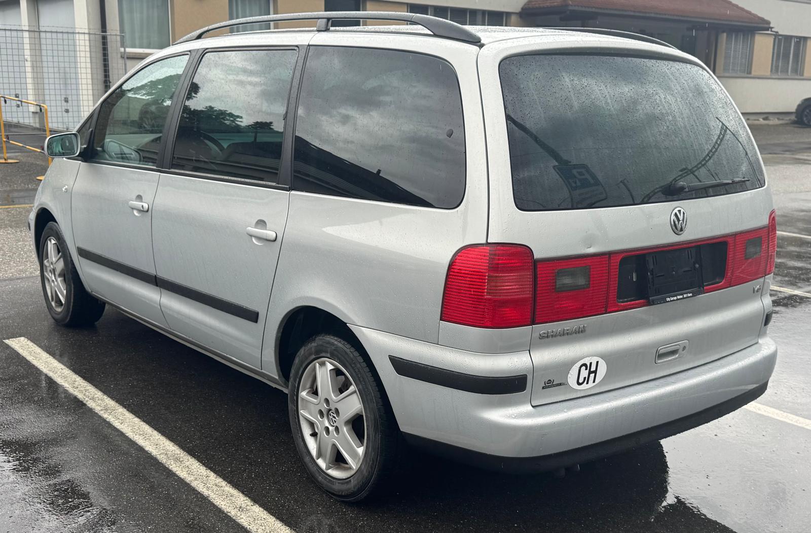 VW Sharan 2.8 V6 Highline-image-3