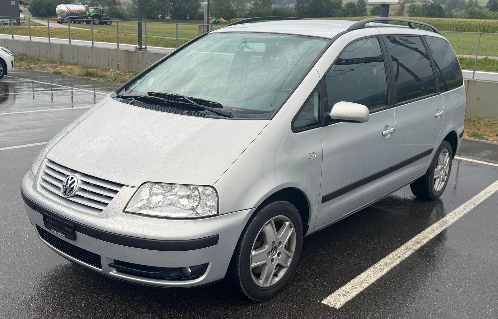 VW Sharan 2.8 V6 Highline-image-0