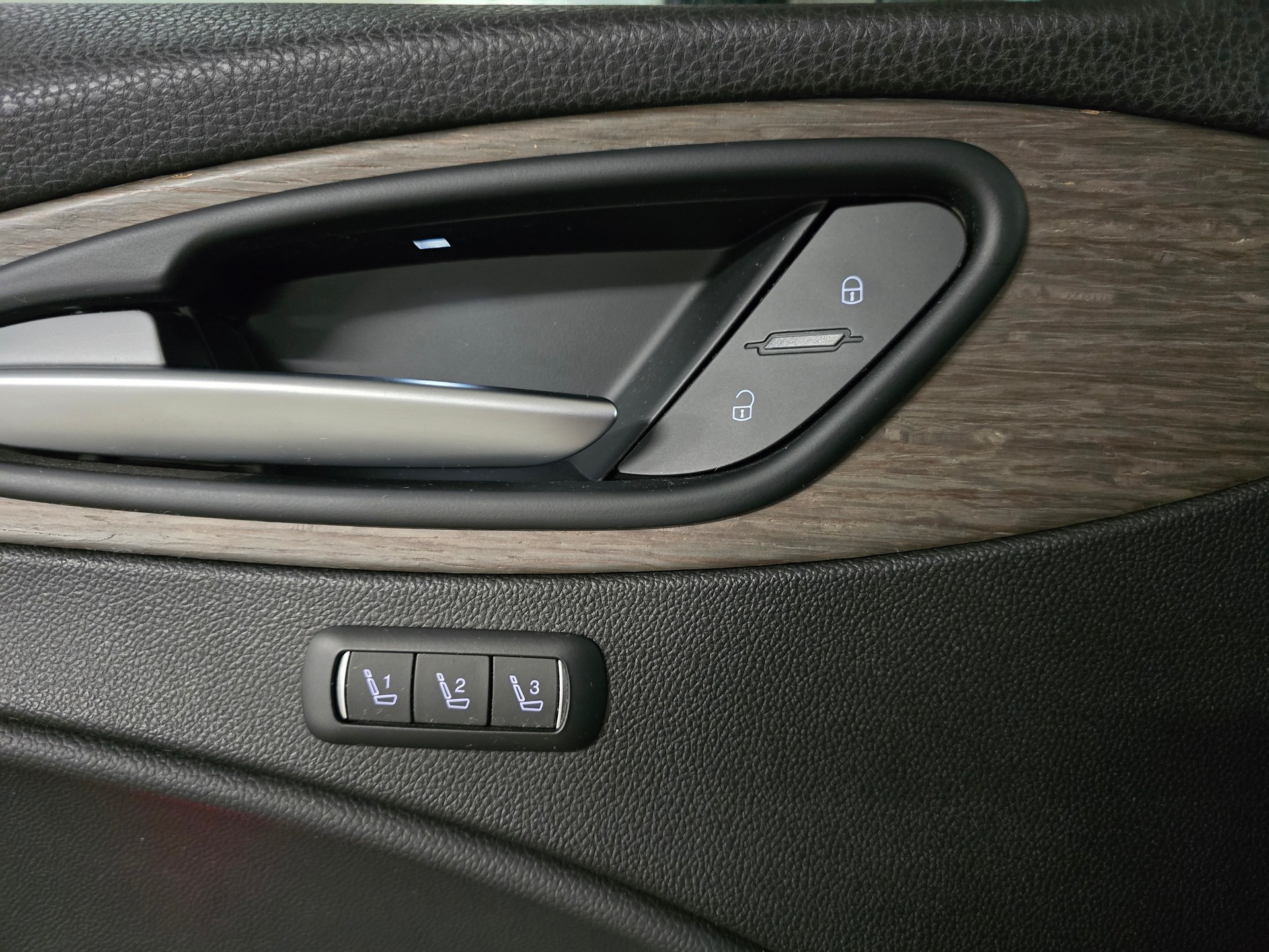 ALFA ROMEO 2.0 First Edition Q4 Automatic-image-16