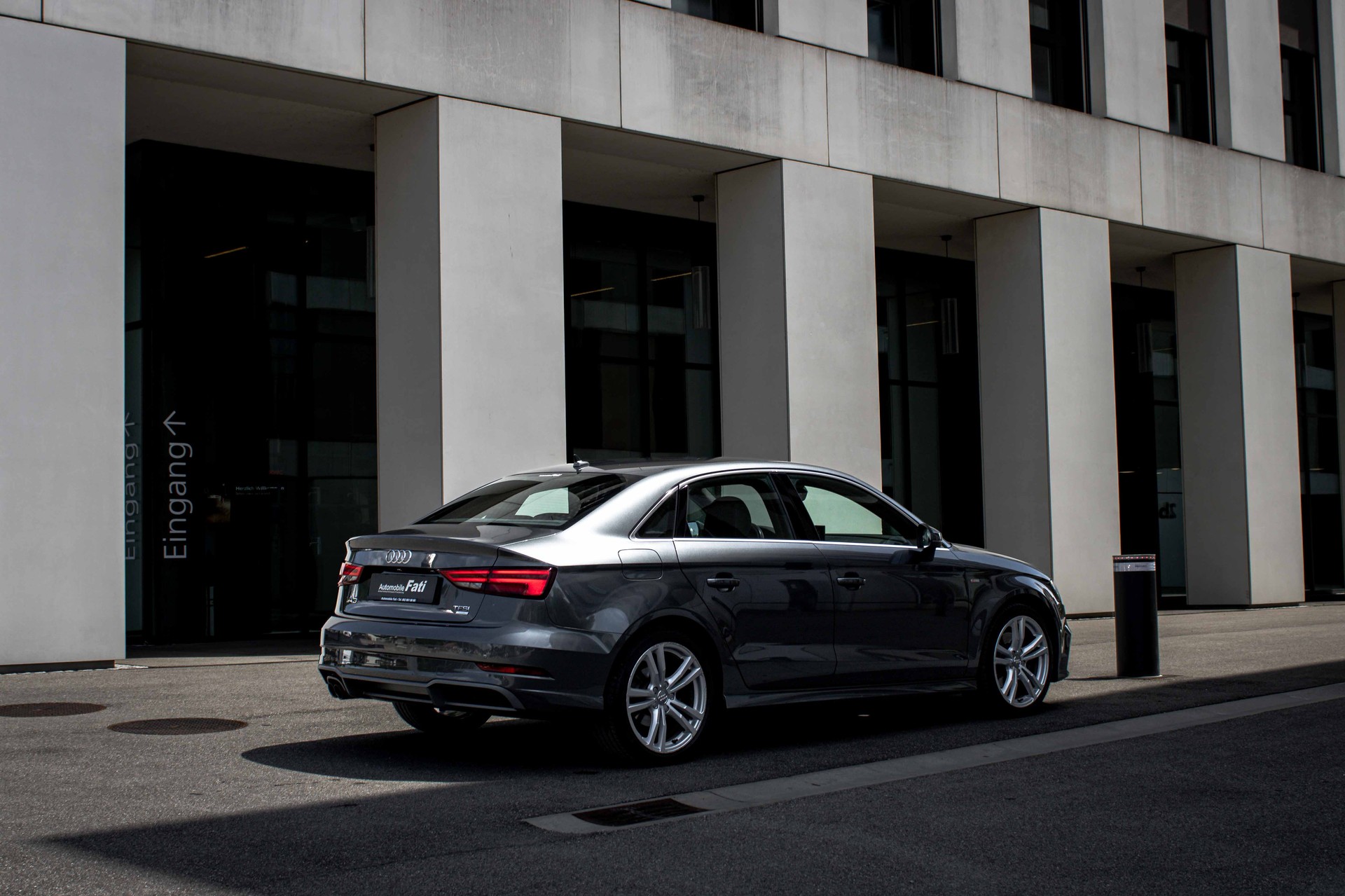 AUDI A3 Limousine 1.4 TFSI S Line Sport S-tronic-image-6
