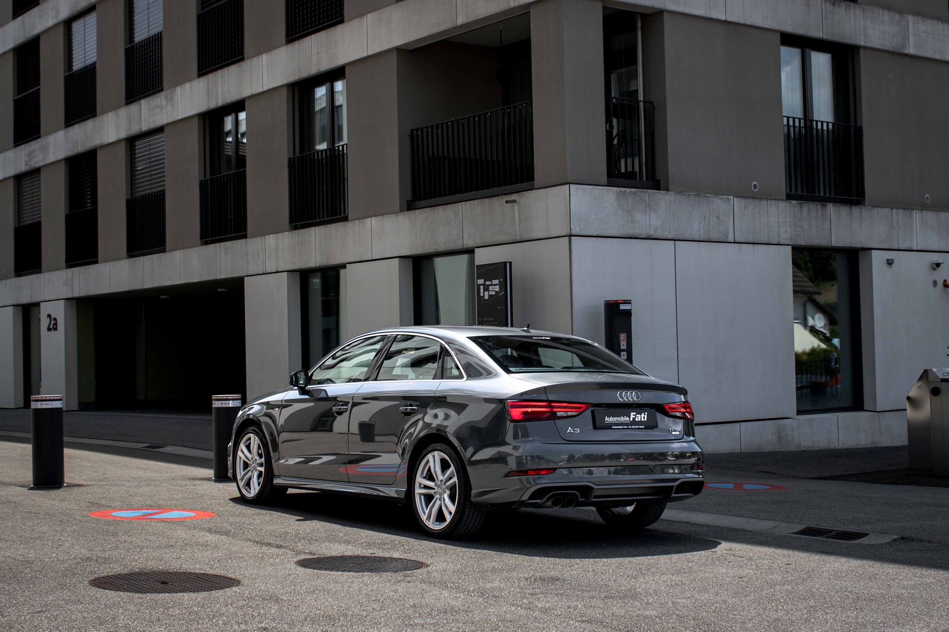 AUDI A3 Limousine 1.4 TFSI S Line Sport S-tronic-image-1